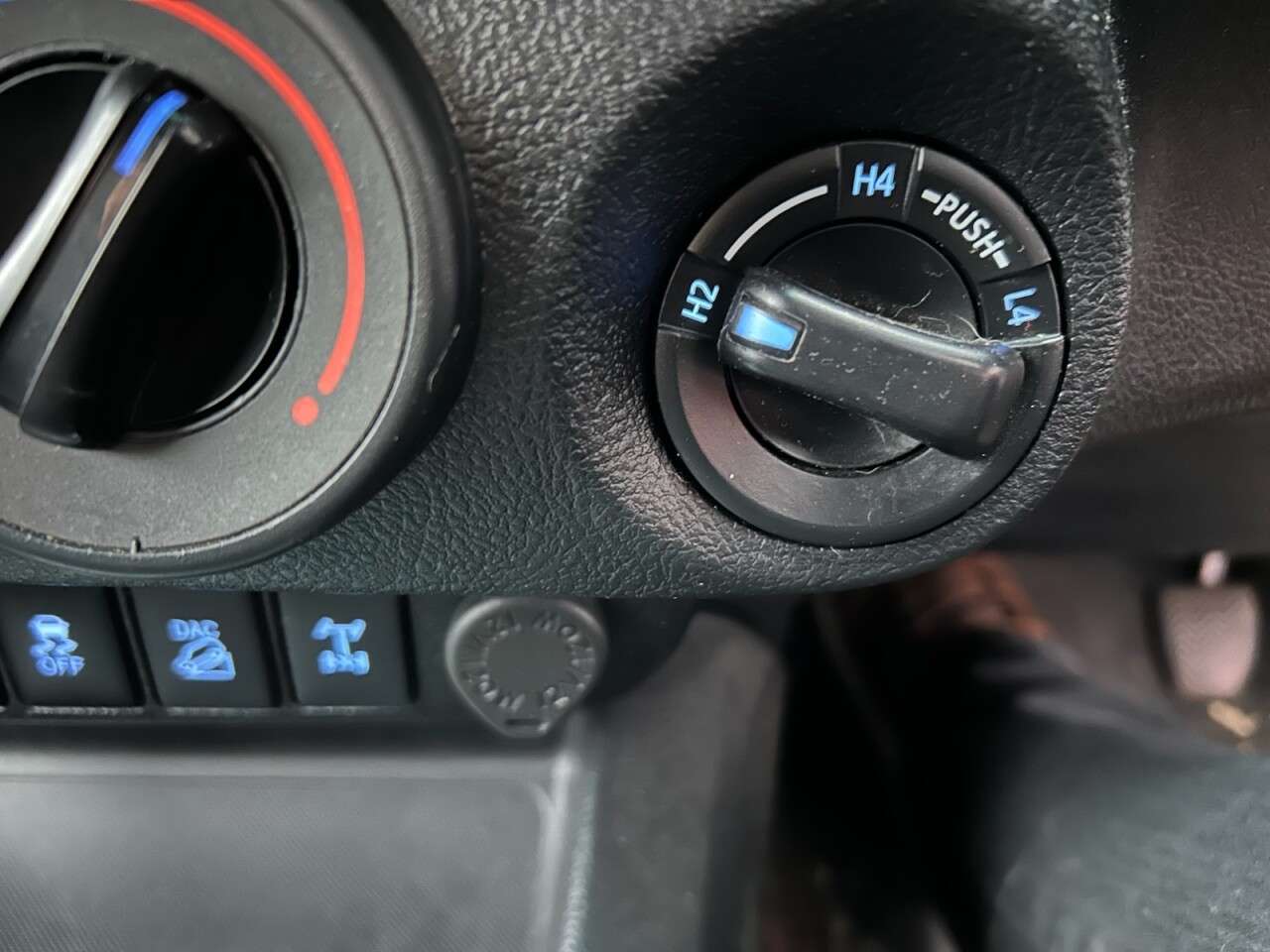 2020 TOYOTA HI-LUX 2020 TOYOTA HI-LUX