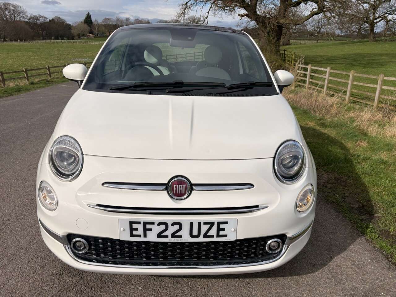 A 2022 FIAT 500 1.0 MHEV Dolcevita Hatchback 3dr Petrol Manual Euro 6 (s/s) (70 bhp) CAT S A 2022 FIAT 500 1.0 MHEV Dolcevita Hatchback 3dr Petrol Manual Euro 6 (s/s) (70 bhp) CAT S