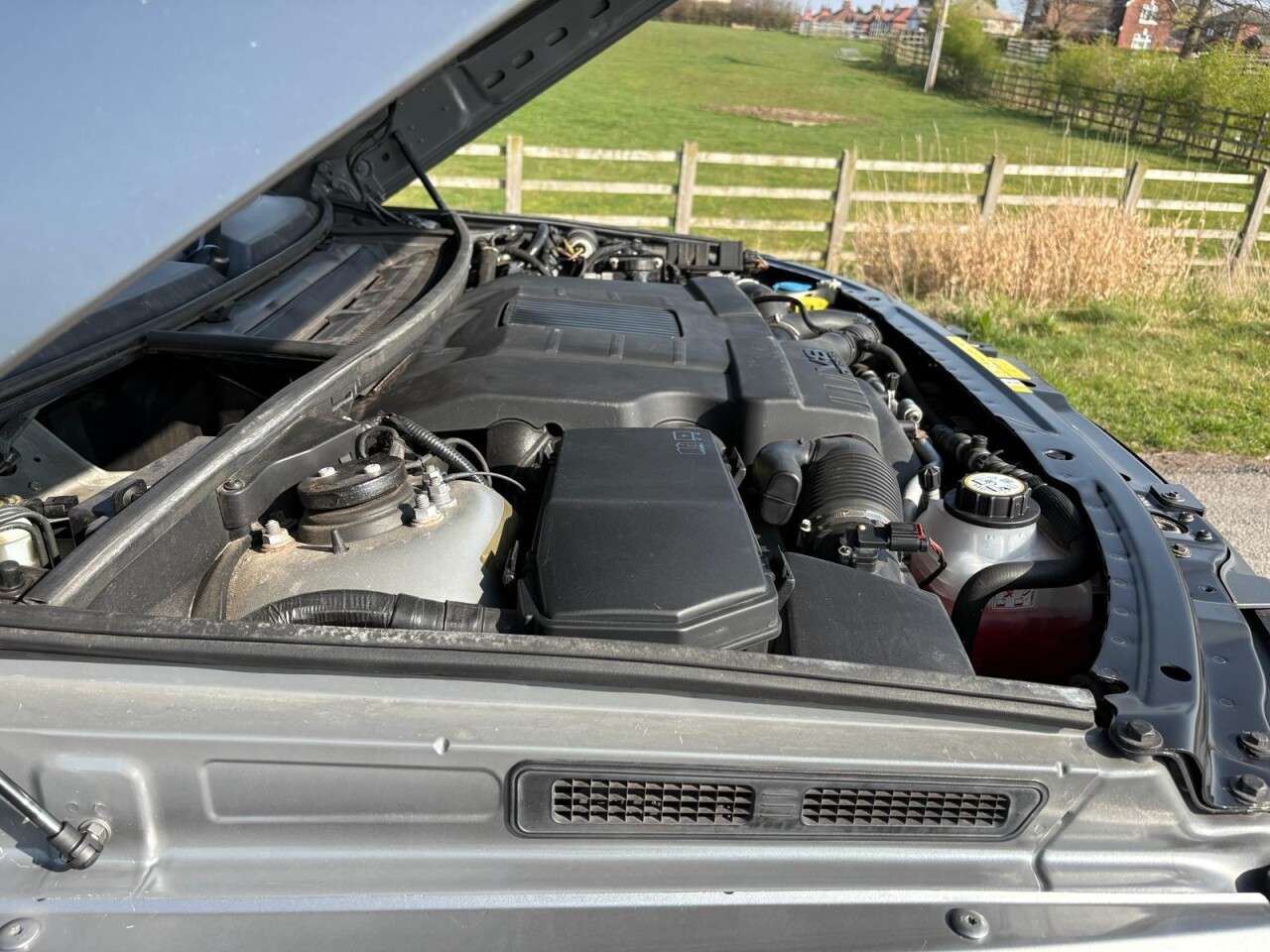 2011 LAND ROVER RANGE ROVER DIESEL ESTATE 2011 LAND ROVER RANGE ROVER DIESEL ESTATE