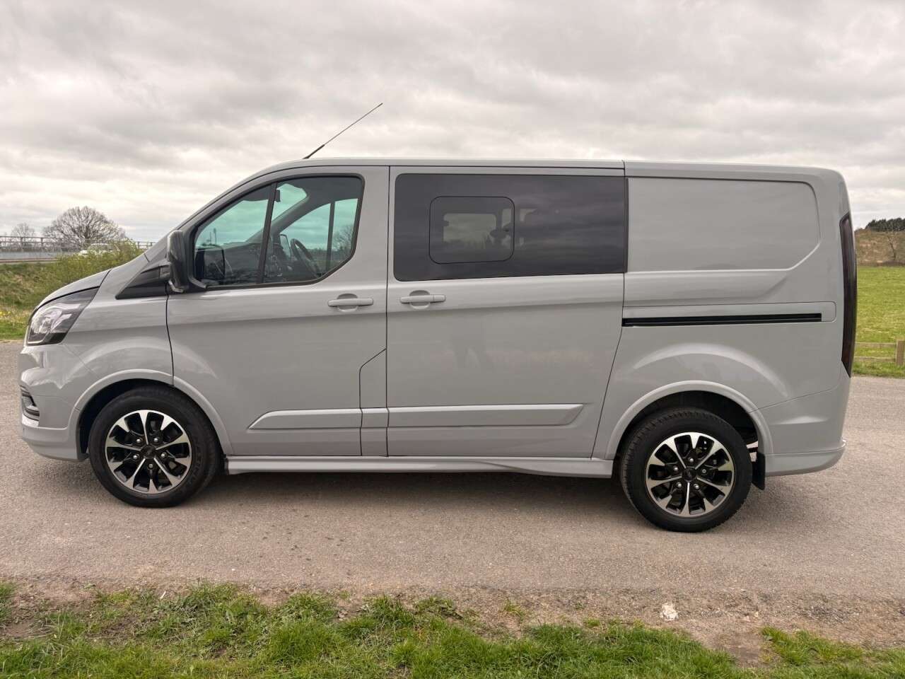 2023 FORD TRANSIT CUSTOM 2023 FORD TRANSIT CUSTOM