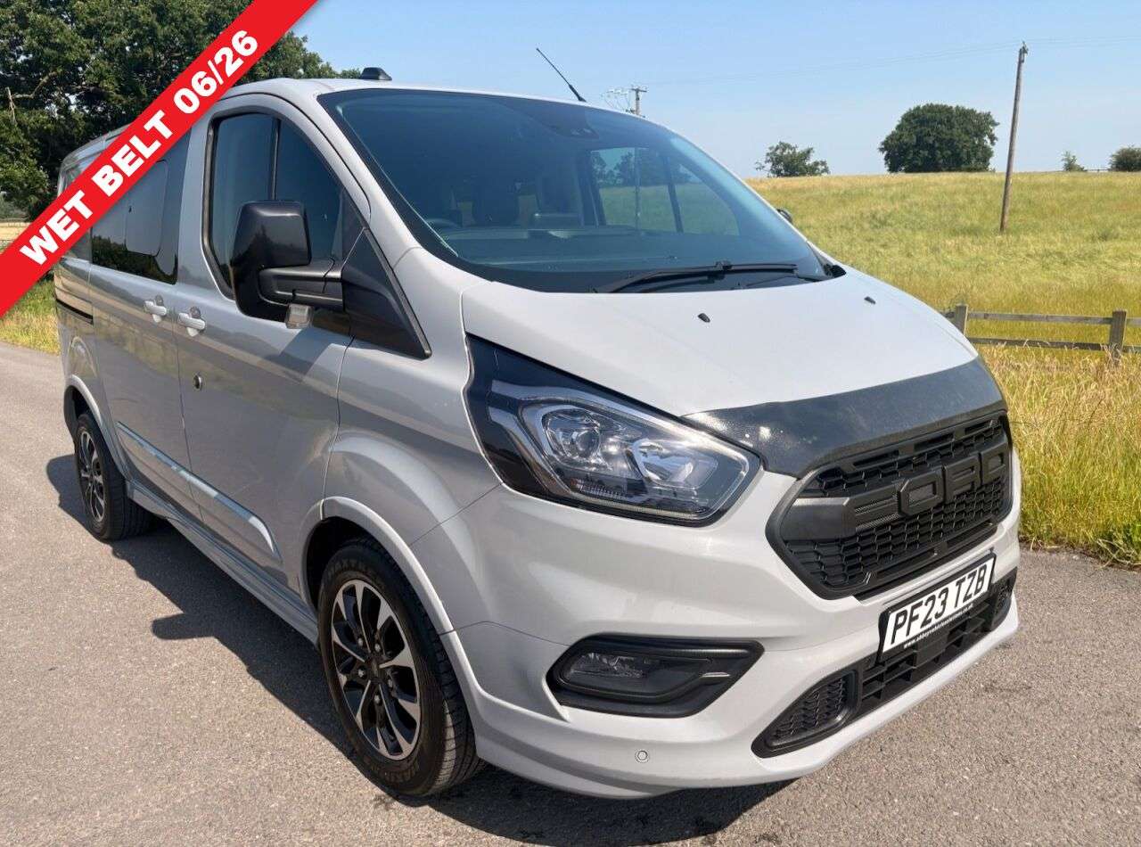 A 2023 FORD TRANSIT CUSTOM 2.0 320 EcoBlue Sport Crew Van Double Cab 5dr Diesel Auto L1 H1 Euro 6 (170 A 2023 FORD TRANSIT CUSTOM 2.0 320 EcoBlue Sport Crew Van Double Cab 5dr Diesel Auto L1 H1 Euro 6 (170