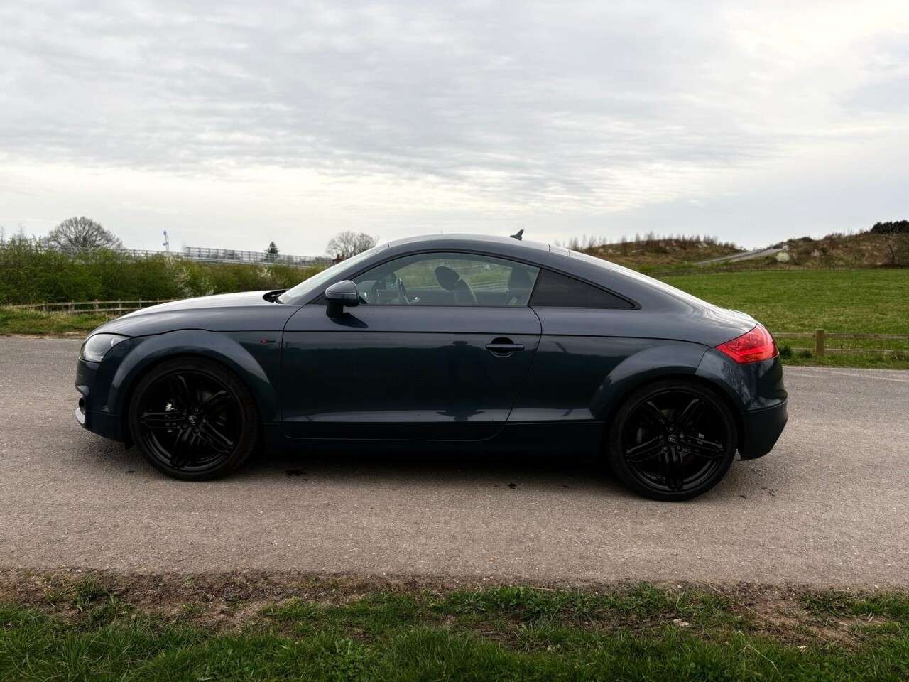 2009 AUDI TT 2009 AUDI TT