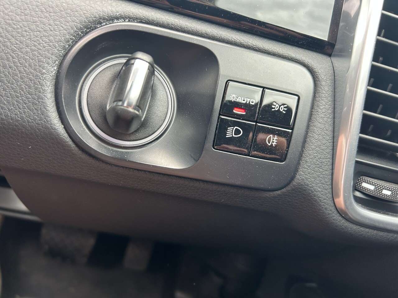 2019 PORSCHE CAYENNE 2019 PORSCHE CAYENNE
