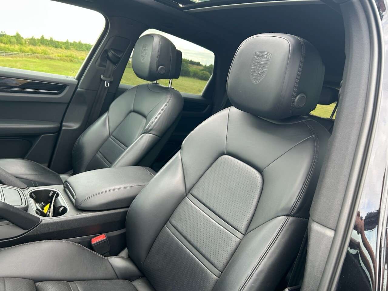 2019 PORSCHE CAYENNE 2019 PORSCHE CAYENNE