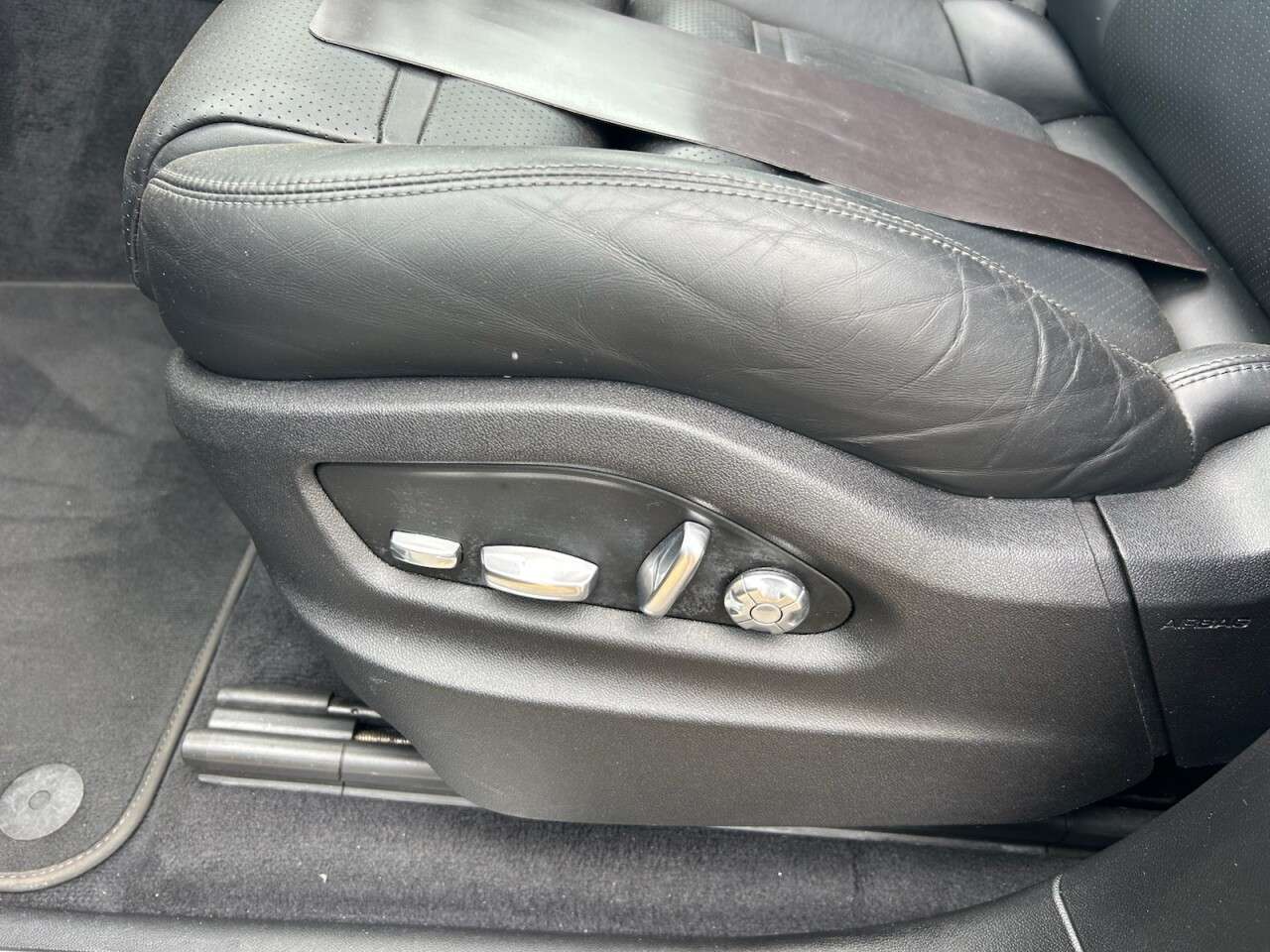 2019 PORSCHE CAYENNE 2019 PORSCHE CAYENNE