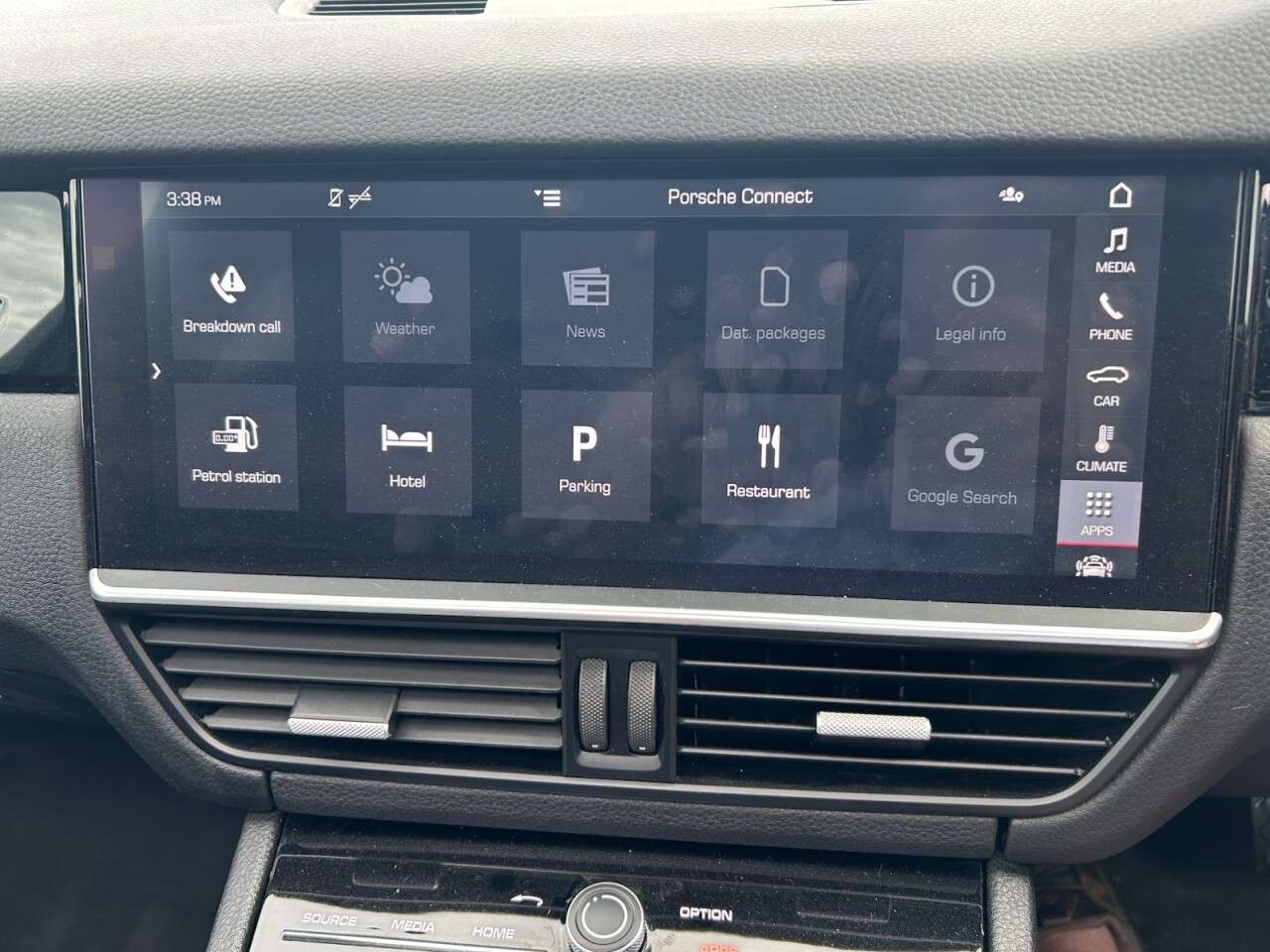 2019 PORSCHE CAYENNE 2019 PORSCHE CAYENNE