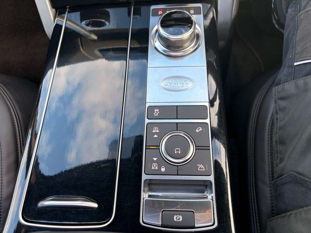 2021 LAND ROVER RANGE ROVER 2021 LAND ROVER RANGE ROVER