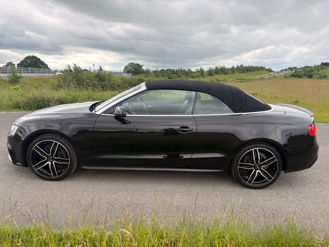 A 2015 AUDI A5 CABRIOLET 2.0 TDI S line Special Edition Plus Convertible 2dr Diesel Multitronic Euro A 2015 AUDI A5 CABRIOLET 2.0 TDI S line Special Edition Plus Convertible 2dr Diesel Multitronic Euro