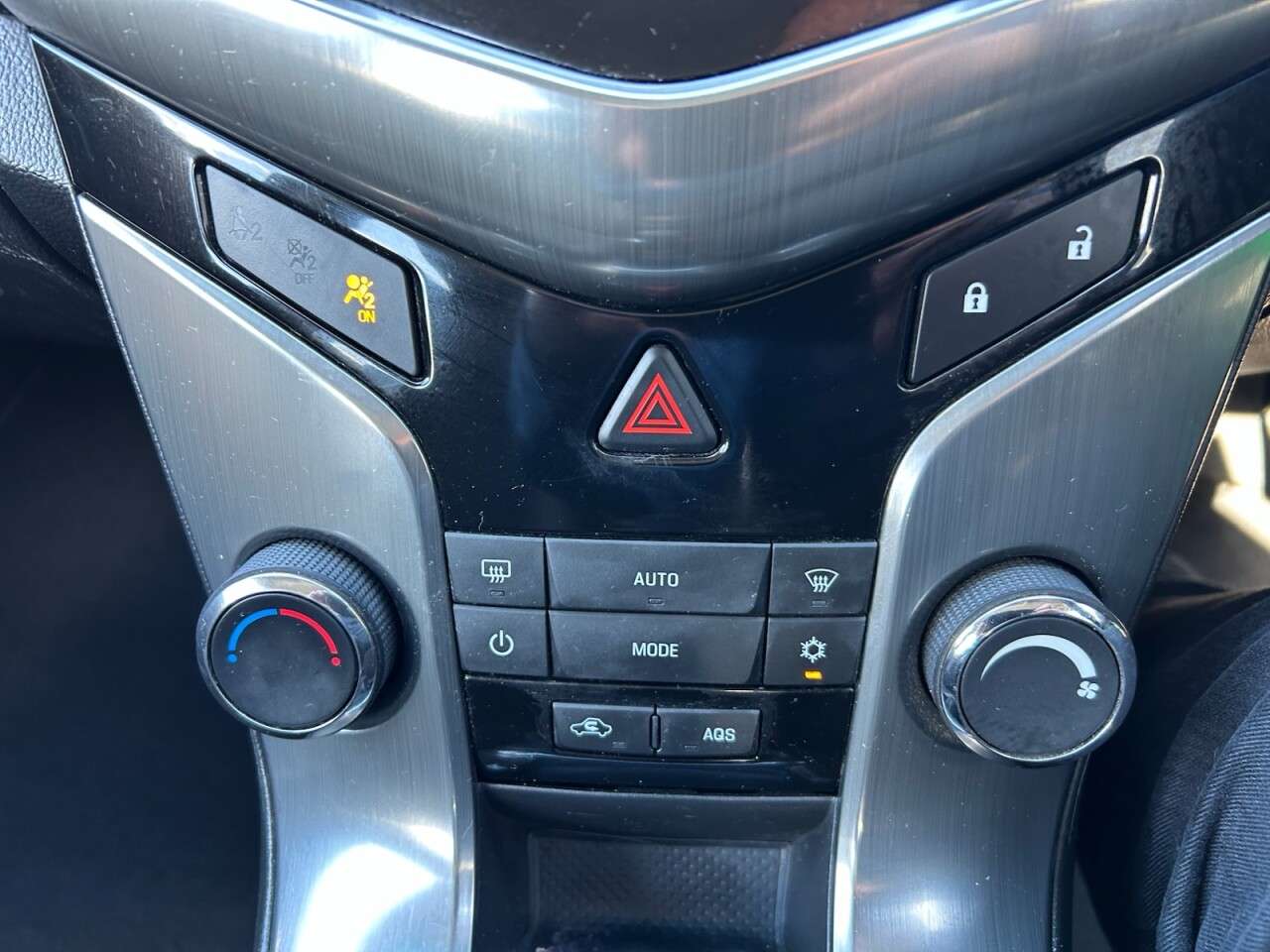 2012 CHEVROLET CRUZE 2012 CHEVROLET CRUZE