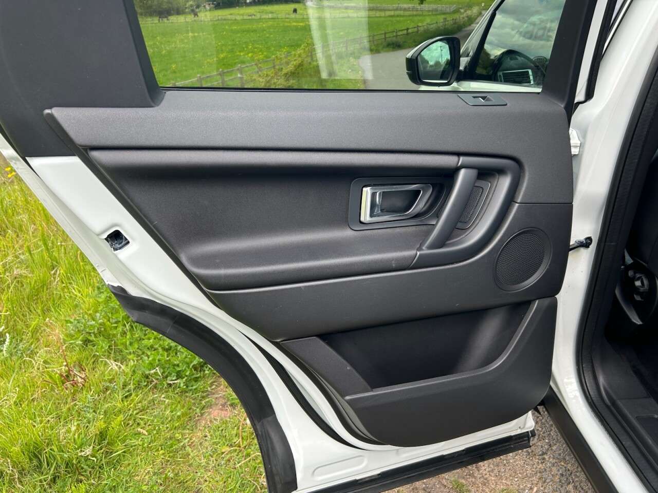2017 LAND ROVER DISCOVERY SPORT 2017 LAND ROVER DISCOVERY SPORT