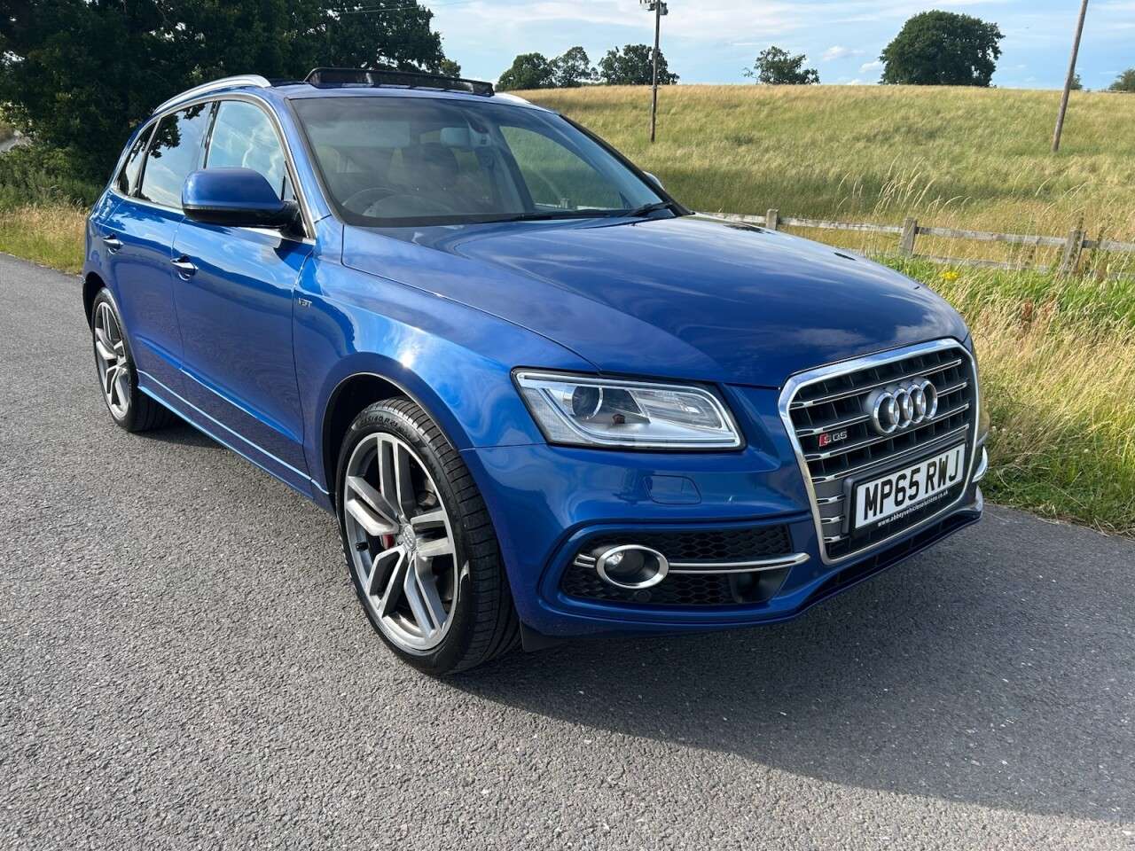 A 2015 AUDI SQ5 3.0 BiTDI V6 SUV 5dr Diesel Tiptronic quattro Euro 6 (s/s) (313 ps) !! OVER A 2015 AUDI SQ5 3.0 BiTDI V6 SUV 5dr Diesel Tiptronic quattro Euro 6 (s/s) (313 ps) !! OVER