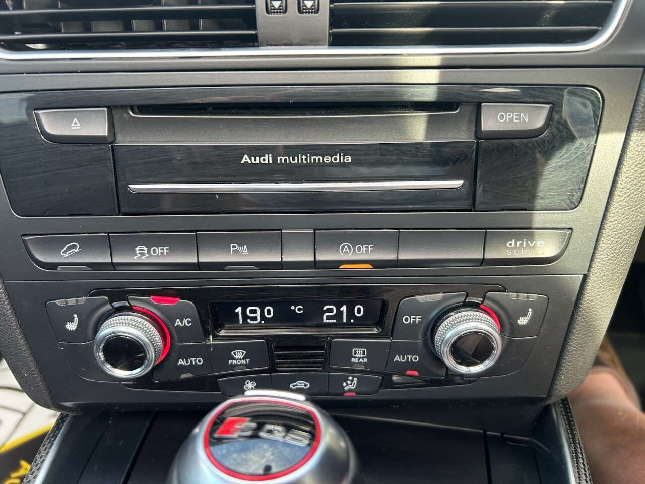 2015 AUDI SQ5 2015 AUDI SQ5