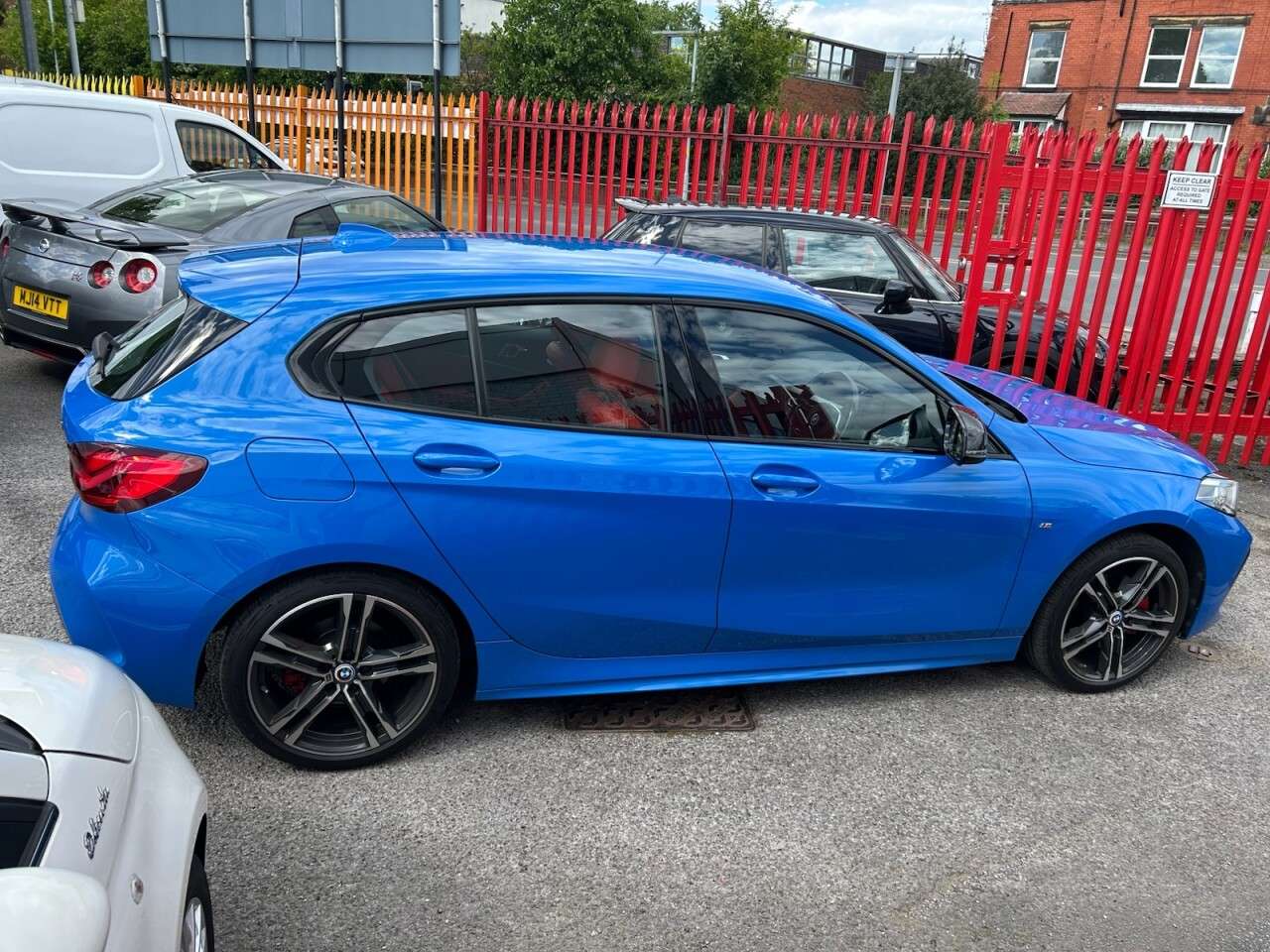 A 2020 BMW 1 SERIES 1.5 118i M Sport Hatchback 5dr Petrol DCT Euro 6 (s/s) (140 ps) SUPERB COND A 2020 BMW 1 SERIES 1.5 118i M Sport Hatchback 5dr Petrol DCT Euro 6 (s/s) (140 ps) SUPERB COND