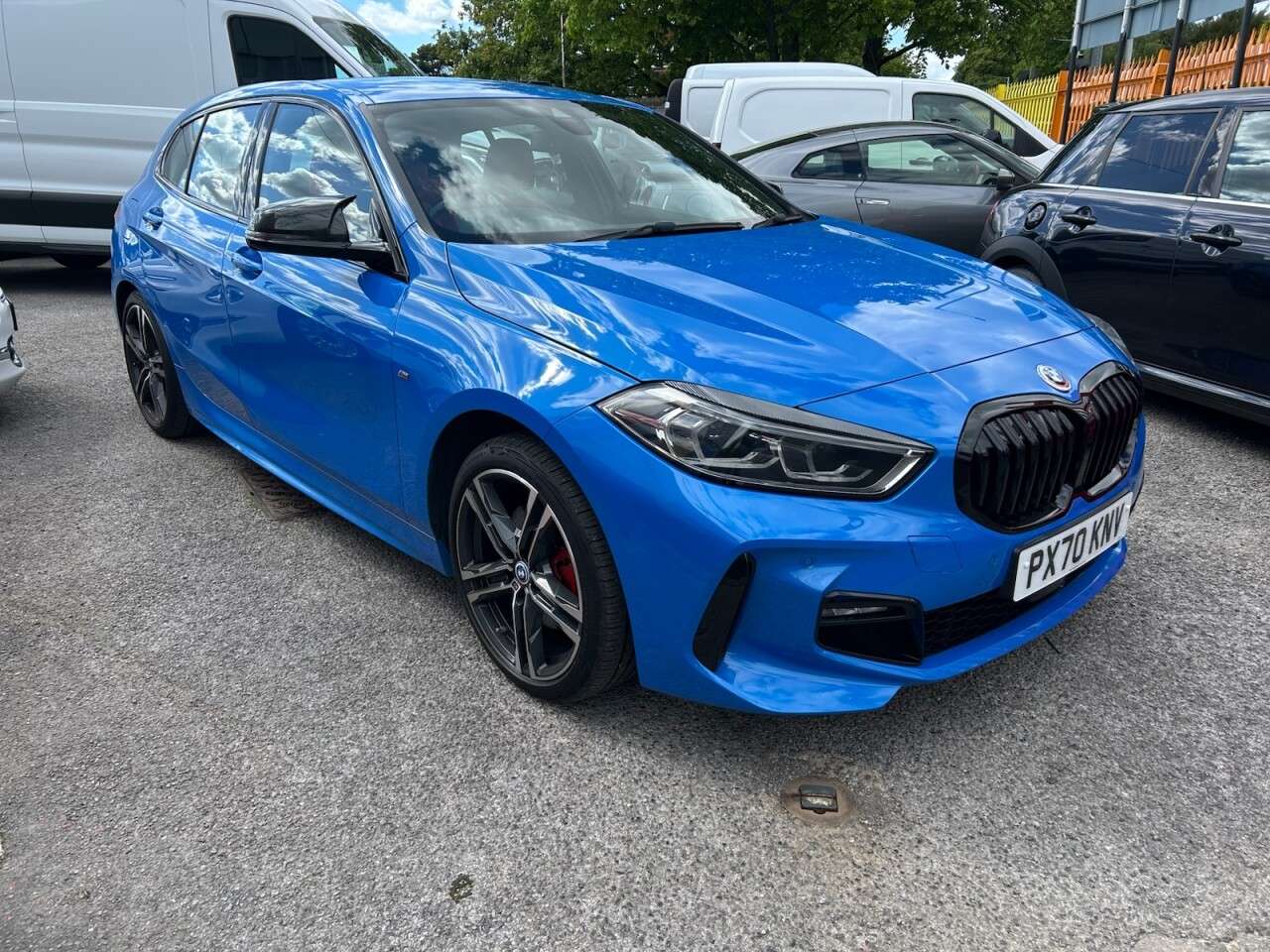 A 2020 BMW 1 SERIES 1.5 118i M Sport Hatchback 5dr Petrol DCT Euro 6 (s/s) (140 ps) SUPERB COND A 2020 BMW 1 SERIES 1.5 118i M Sport Hatchback 5dr Petrol DCT Euro 6 (s/s) (140 ps) SUPERB COND