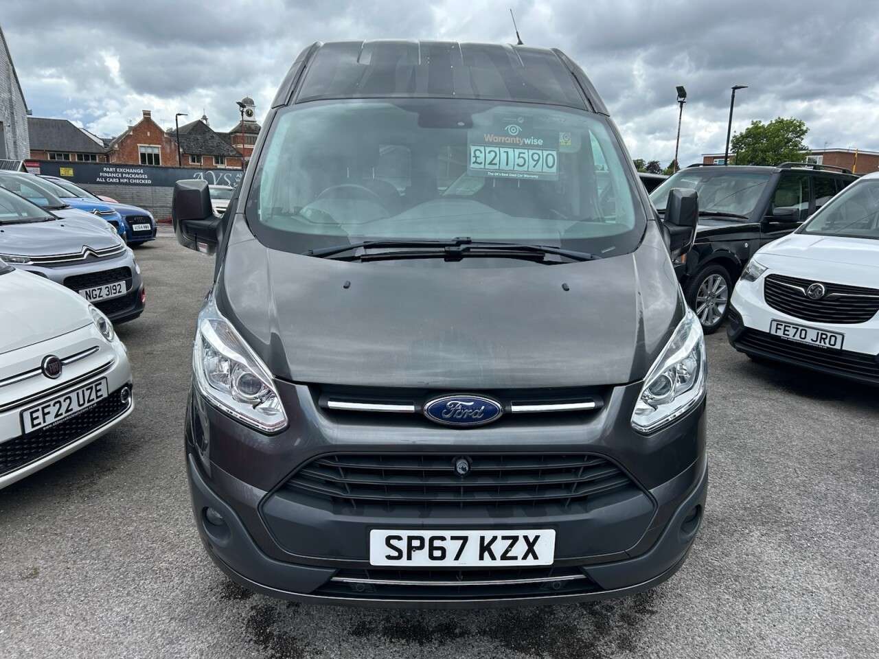 A 2017 FORD TRANSIT CUSTOM 2.0L AUTO 168 BHP !! NO VAT !! 5 SERVICES AUTOMATIC A 2017 FORD TRANSIT CUSTOM 2.0L AUTO 168 BHP !! NO VAT !! 5 SERVICES AUTOMATIC