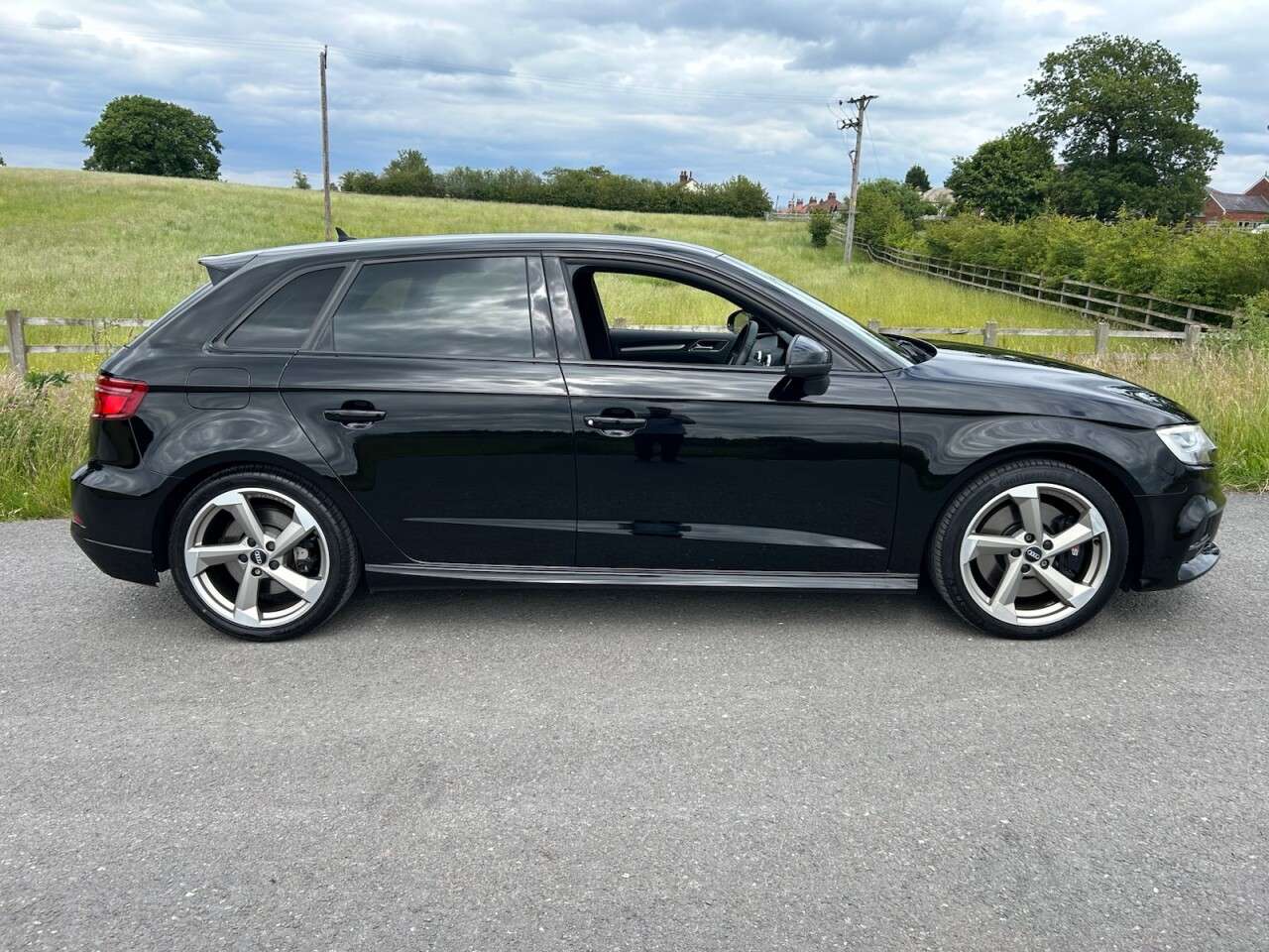 2017 AUDI S3 2017 AUDI S3