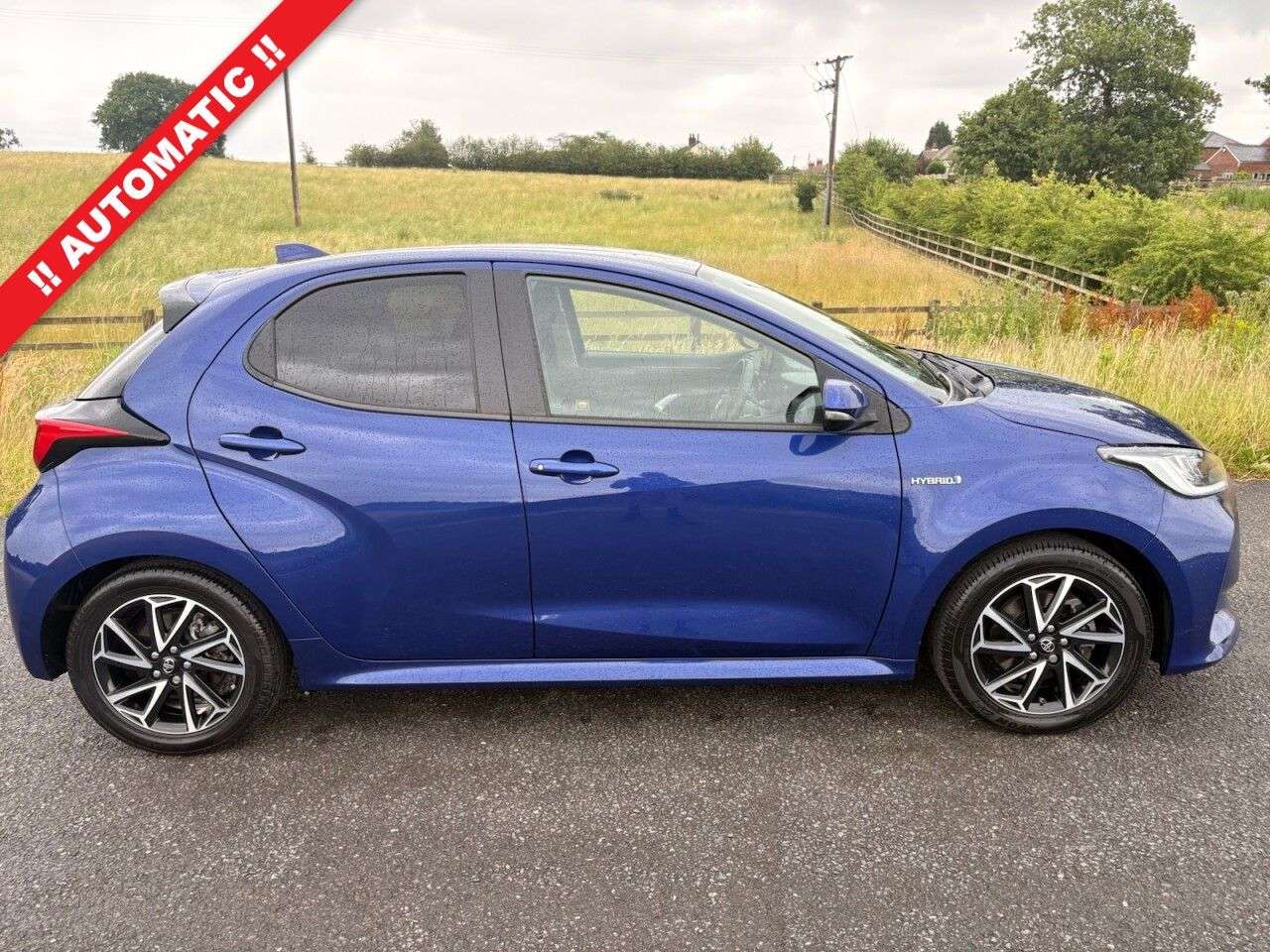 A 2020 TOYOTA YARIS 1.5 VVT-h Design Hatchback 5dr Petrol Hybrid E-CVT Euro 6 (s/s) (116 ps) AU A 2020 TOYOTA YARIS 1.5 VVT-h Design Hatchback 5dr Petrol Hybrid E-CVT Euro 6 (s/s) (116 ps) AU