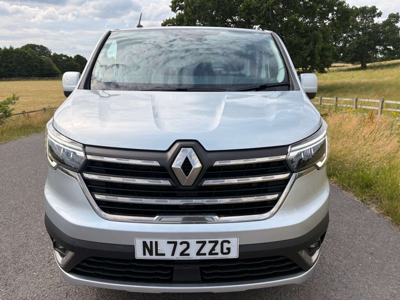 A 2023 RENAULT TRAFIC 2.0 dCi Blue SL28 Sport+ Panel Van 5dr Diesel Manual L1 H1 Euro 6 (s/s) (15 A 2023 RENAULT TRAFIC 2.0 dCi Blue SL28 Sport+ Panel Van 5dr Diesel Manual L1 H1 Euro 6 (s/s) (15