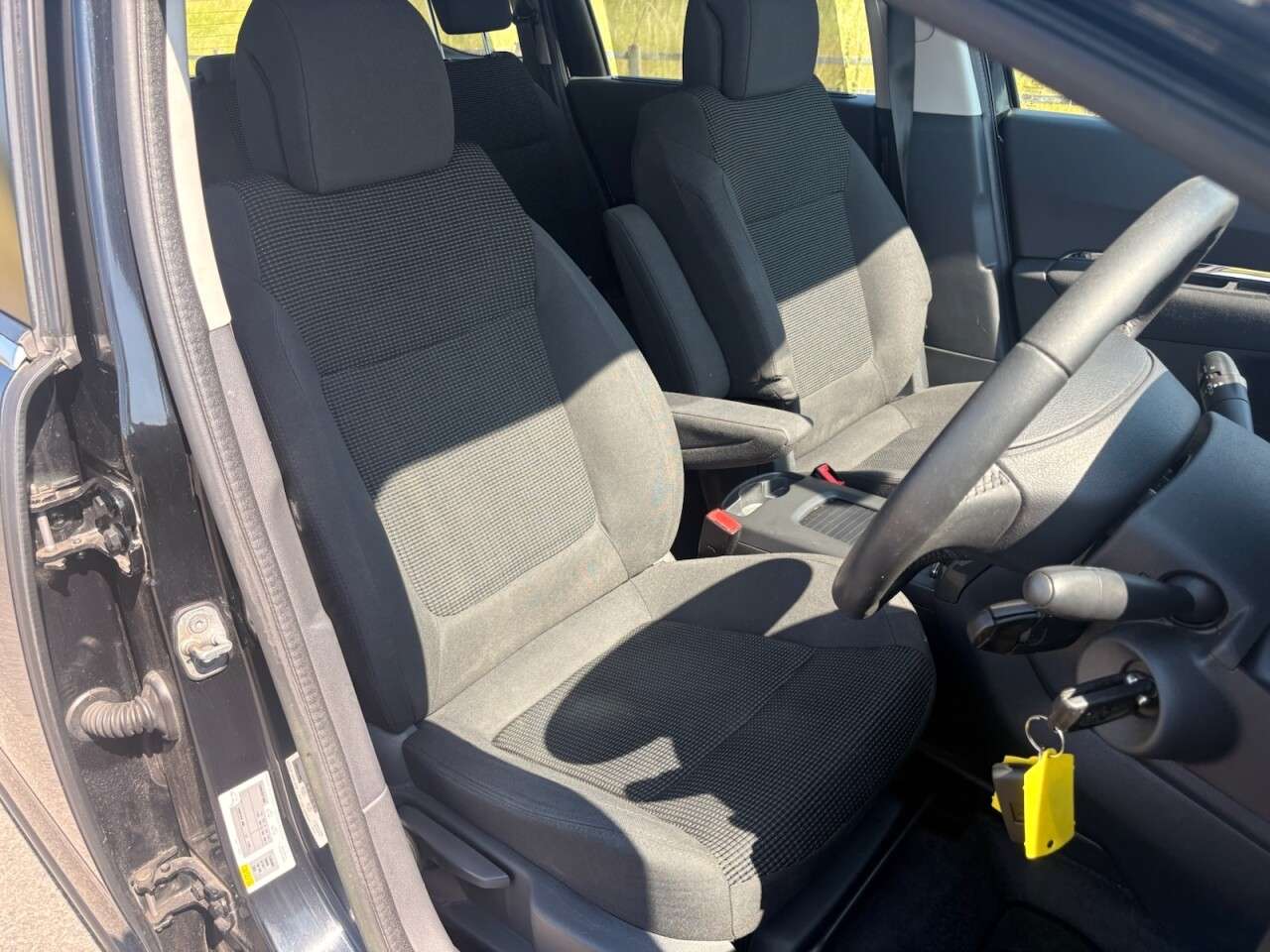 2013 PEUGEOT 5008 2013 PEUGEOT 5008