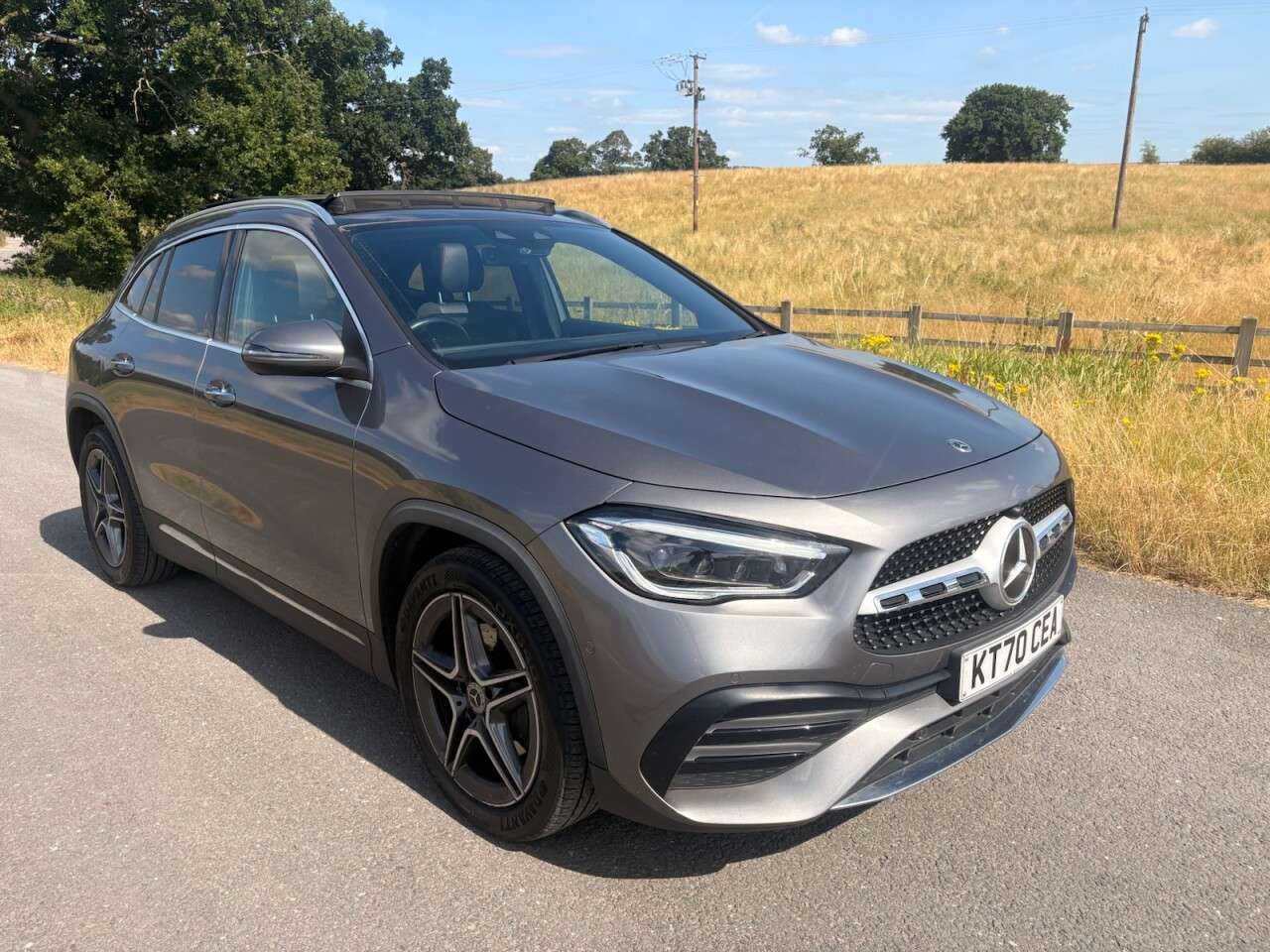 A 2021 MERCEDES-BENZ GLA 2.0 GLA220d AMG Line (Premium Plus) SUV 5dr Diesel 8G-DCT 4MATIC Euro 6 (s/ A 2021 MERCEDES-BENZ GLA 2.0 GLA220d AMG Line (Premium Plus) SUV 5dr Diesel 8G-DCT 4MATIC Euro 6 (s/