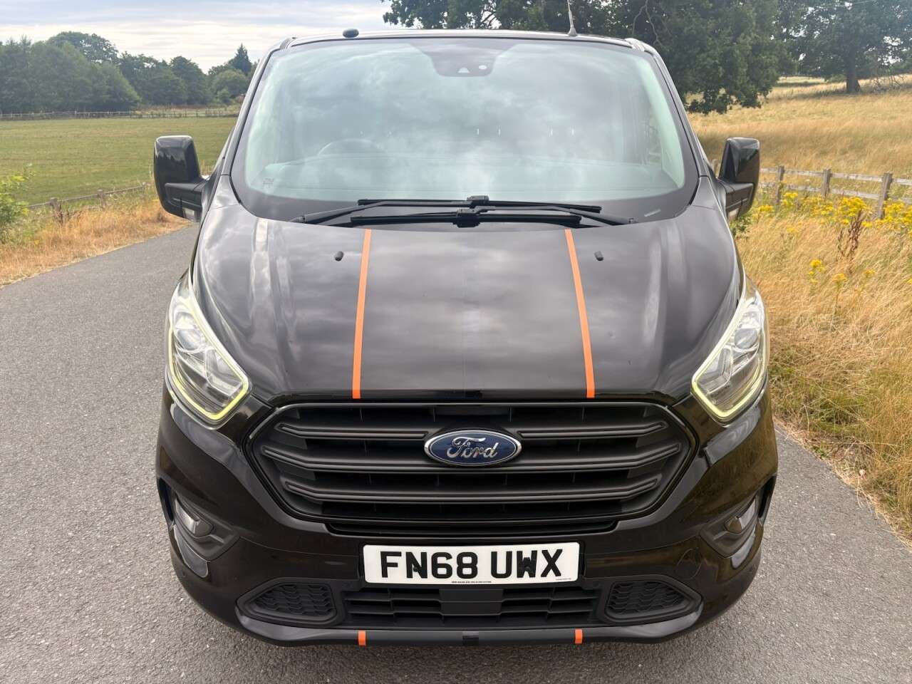 A 2018 FORD TRANSIT CUSTOM 2.0 290 EcoBlue Sport Panel Van 5dr Diesel Manual L1 H1 Euro 6 (170 ps) A 2018 FORD TRANSIT CUSTOM 2.0 290 EcoBlue Sport Panel Van 5dr Diesel Manual L1 H1 Euro 6 (170 ps)