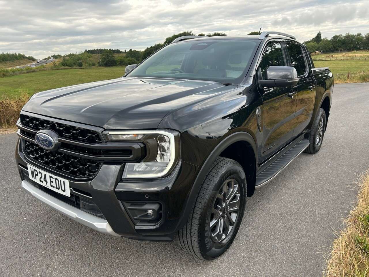 A 2024 FORD RANGER 2.0 TD EcoBlue Wildtrak Pickup Double Cab 4dr Diesel Auto 4WD Euro 6 (s/s) A 2024 FORD RANGER 2.0 TD EcoBlue Wildtrak Pickup Double Cab 4dr Diesel Auto 4WD Euro 6 (s/s)