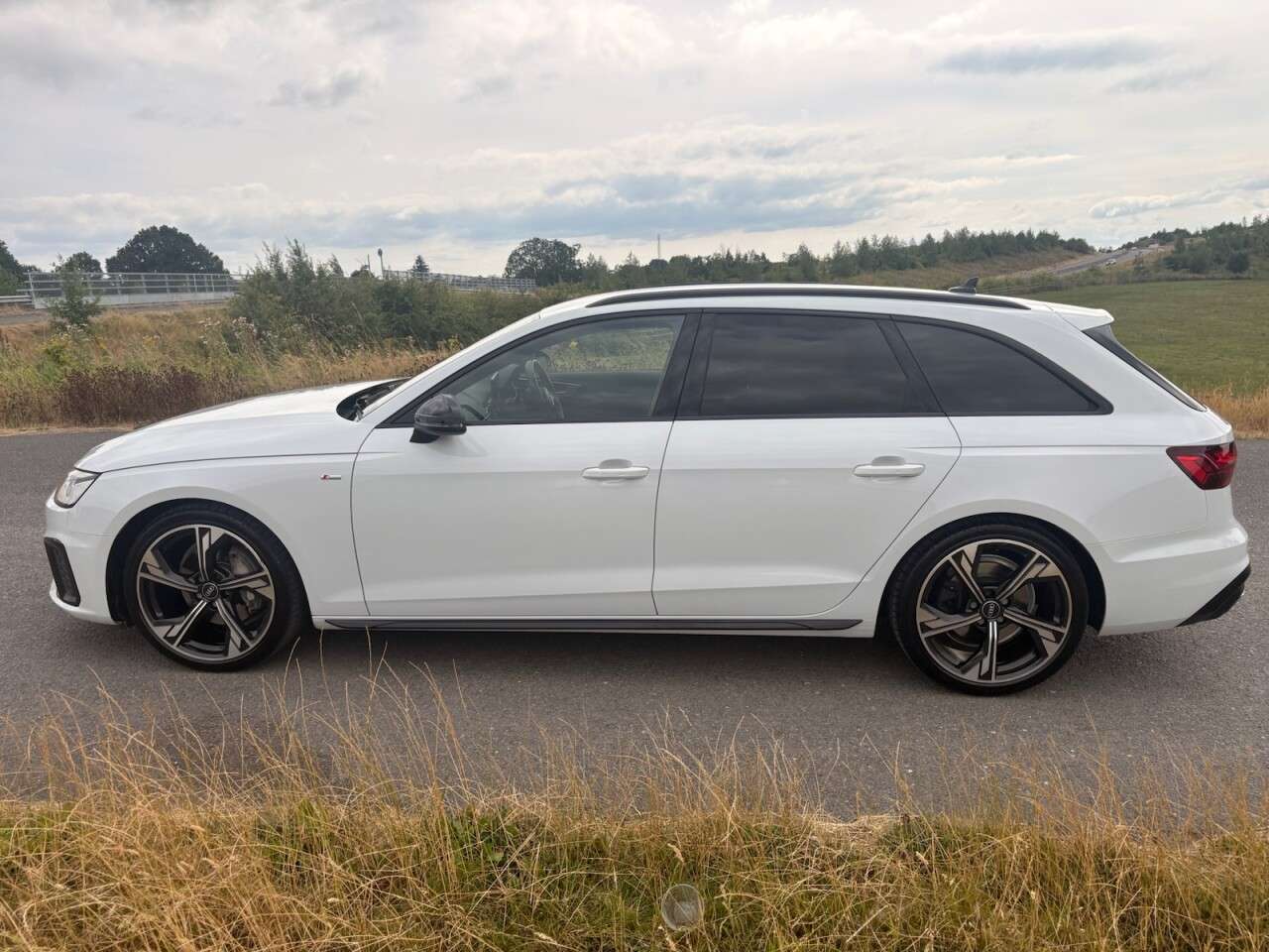 2022 AUDI A4 AVANT 2022 AUDI A4 AVANT