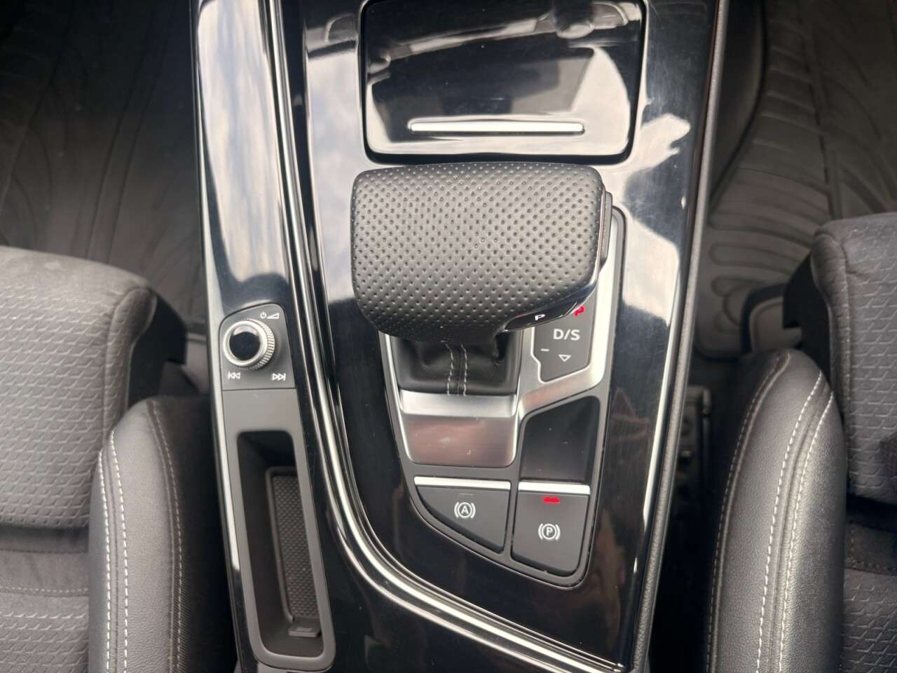 2022 AUDI A4 AVANT 2022 AUDI A4 AVANT