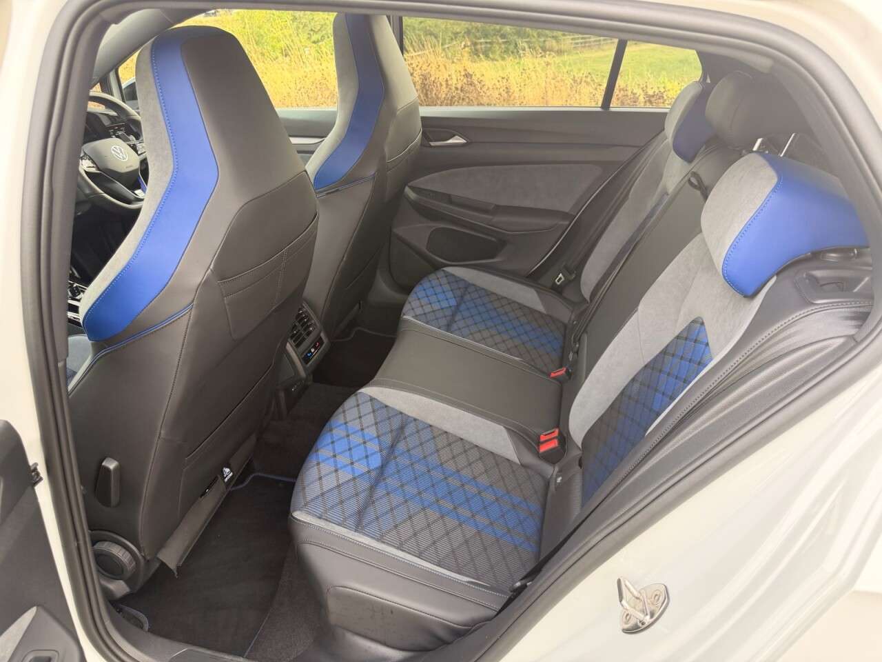 2025 VOLKSWAGEN GOLF 2025 VOLKSWAGEN GOLF