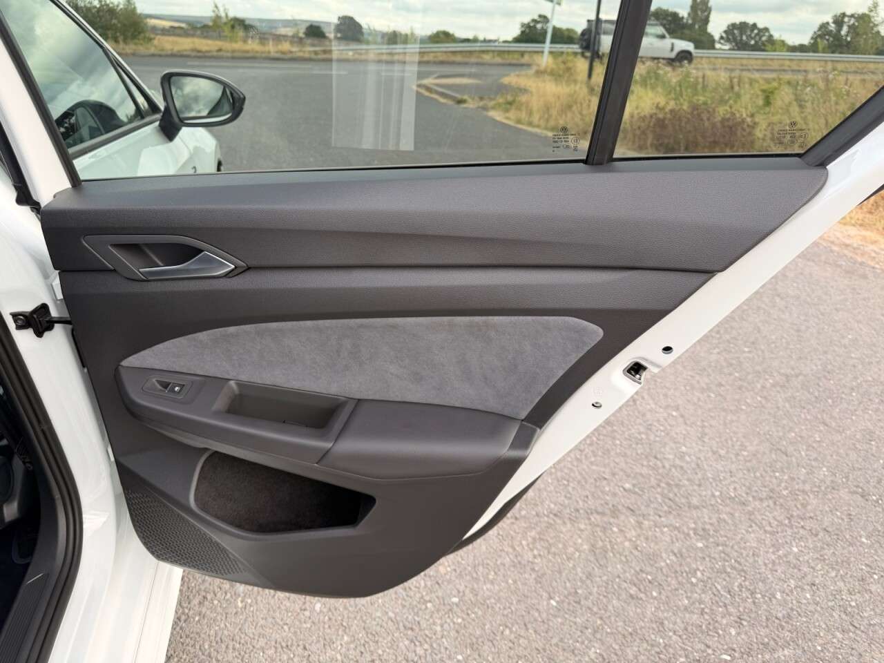 2025 VOLKSWAGEN GOLF 2025 VOLKSWAGEN GOLF