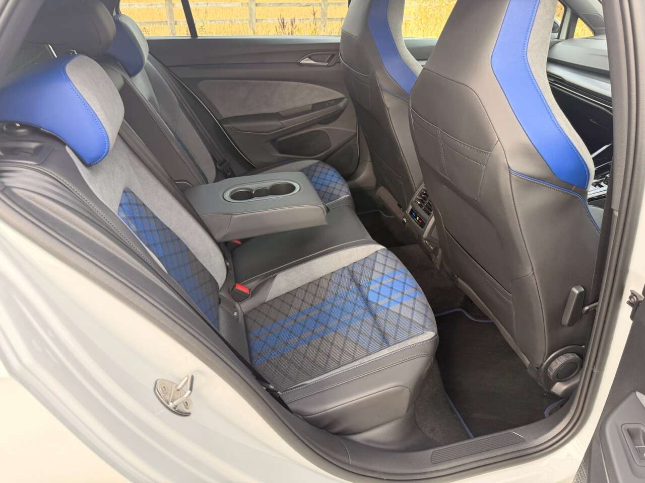 2025 VOLKSWAGEN GOLF 2025 VOLKSWAGEN GOLF
