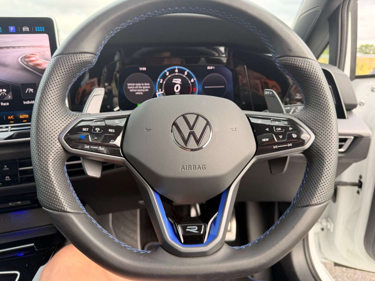 2025 VOLKSWAGEN GOLF 2025 VOLKSWAGEN GOLF