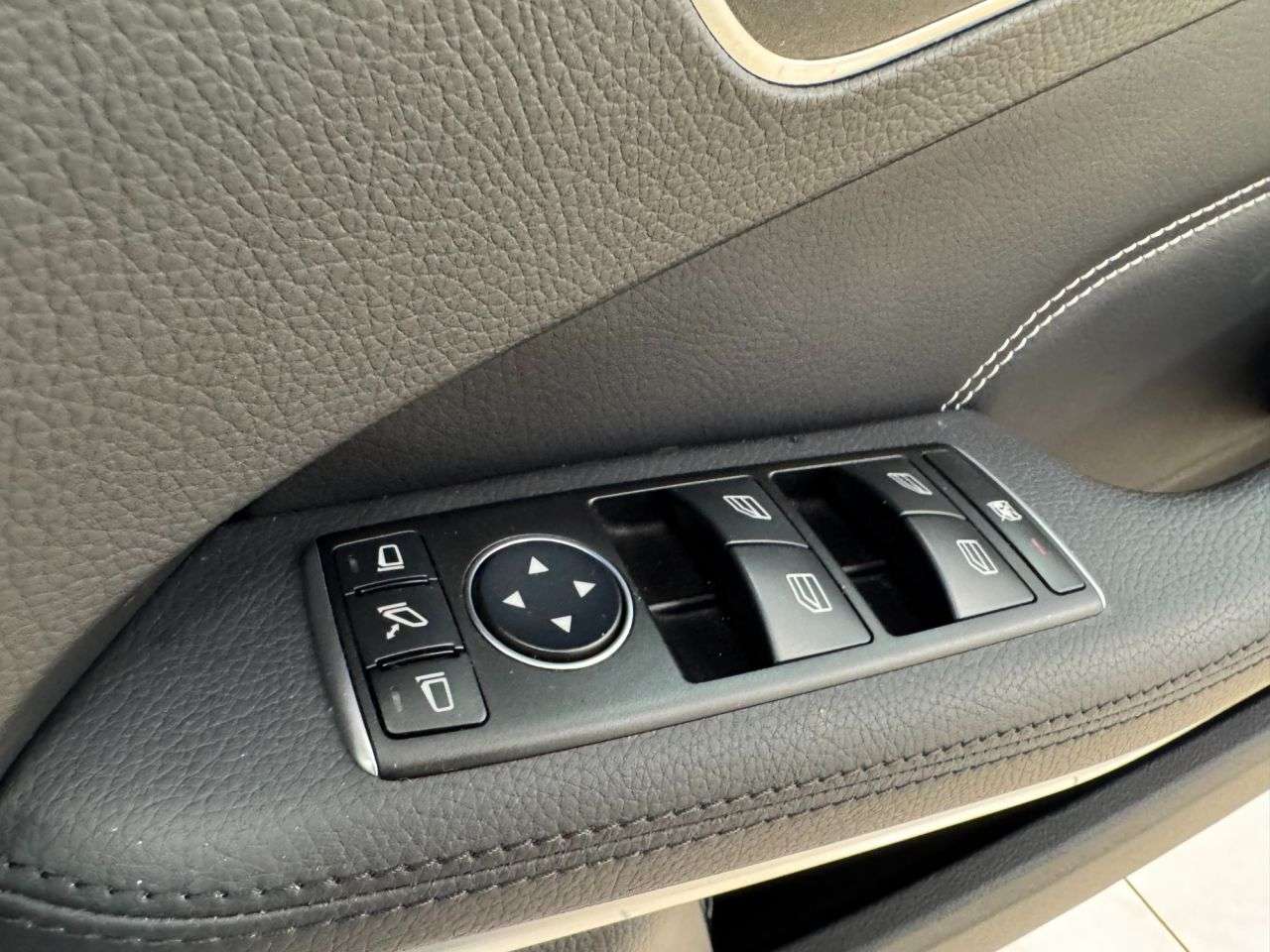 2016 MERCEDES-BENZ E-CLASS 2016 MERCEDES-BENZ E-CLASS