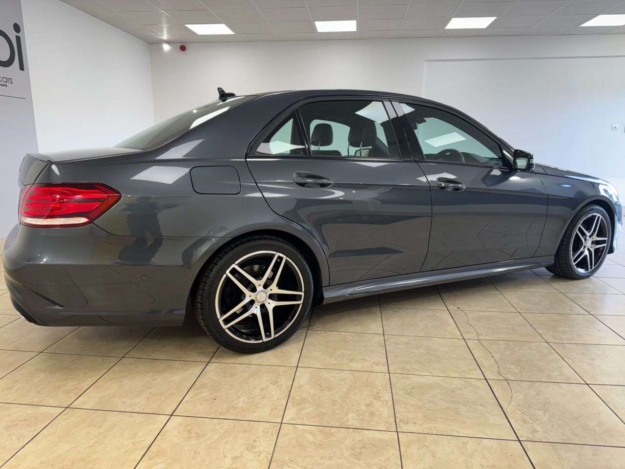 2016 MERCEDES-BENZ E-CLASS 2016 MERCEDES-BENZ E-CLASS