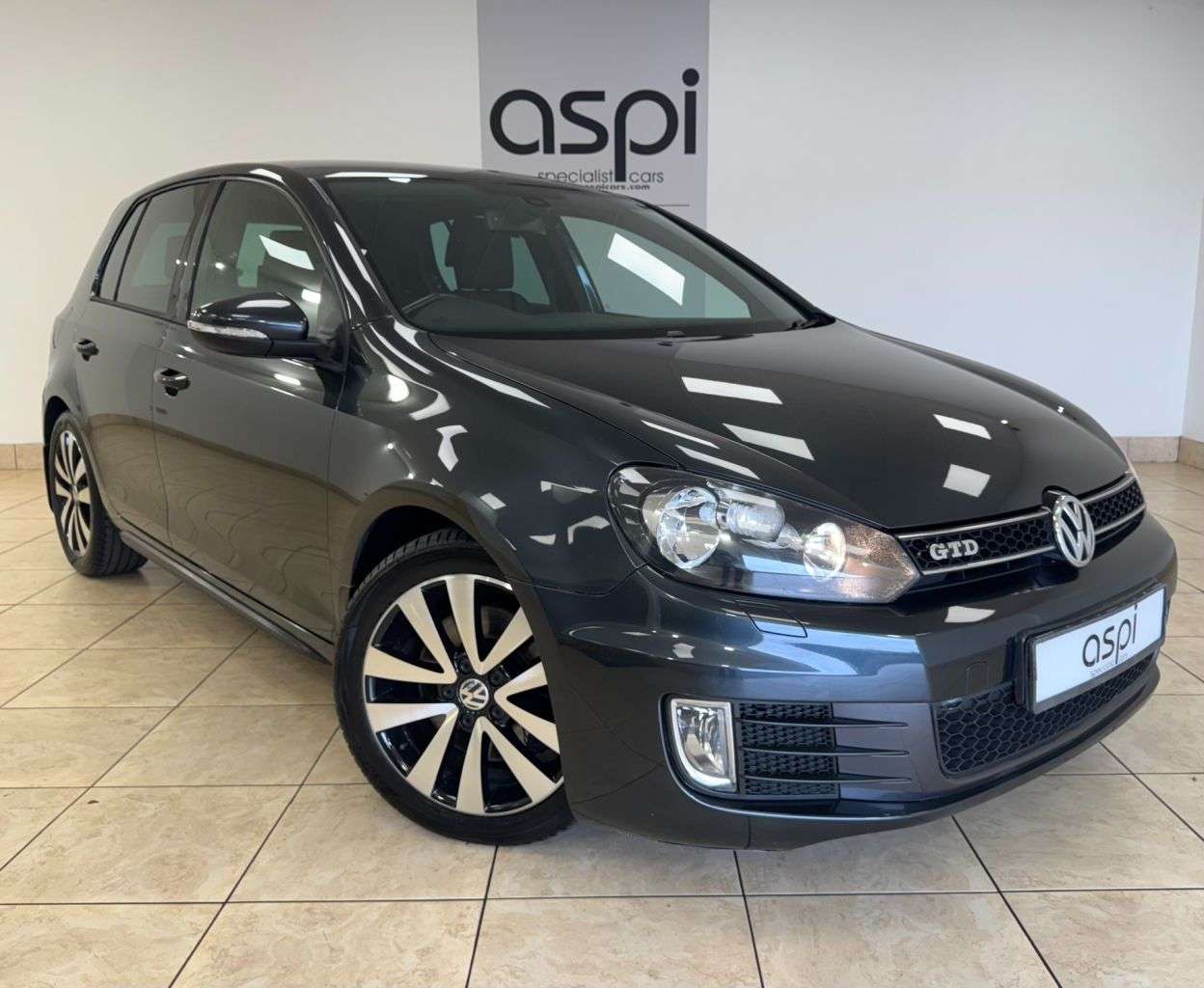 2011 VOLKSWAGEN GOLF 2011 VOLKSWAGEN GOLF