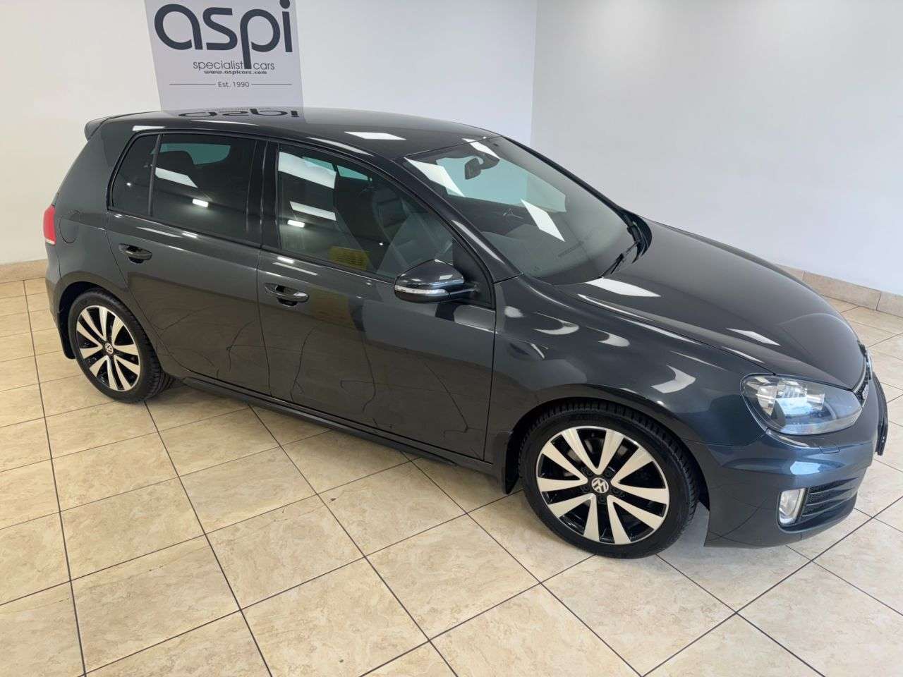 2011 VOLKSWAGEN GOLF 2011 VOLKSWAGEN GOLF