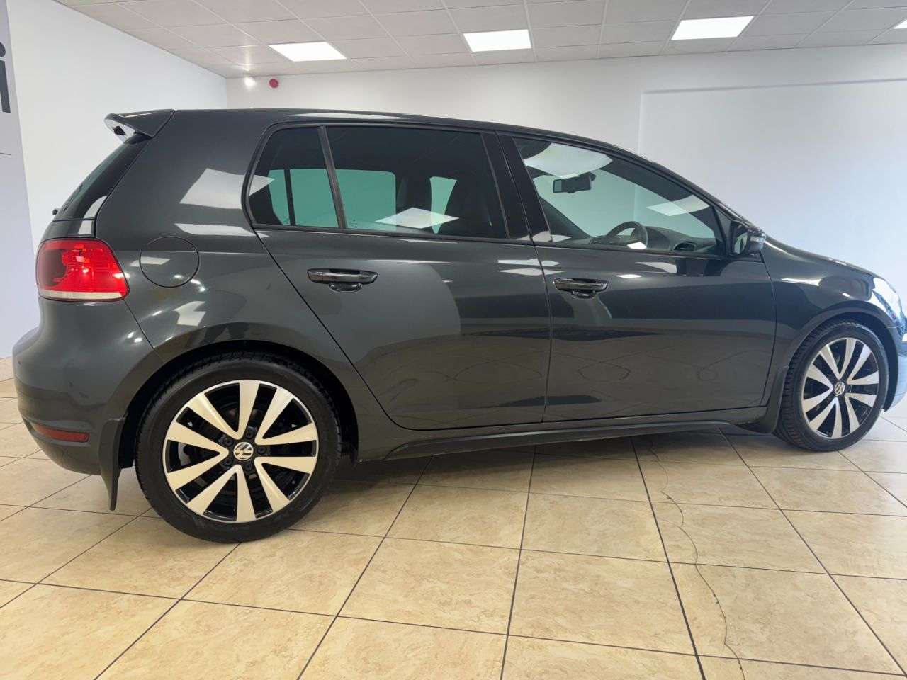 2011 VOLKSWAGEN GOLF 2011 VOLKSWAGEN GOLF