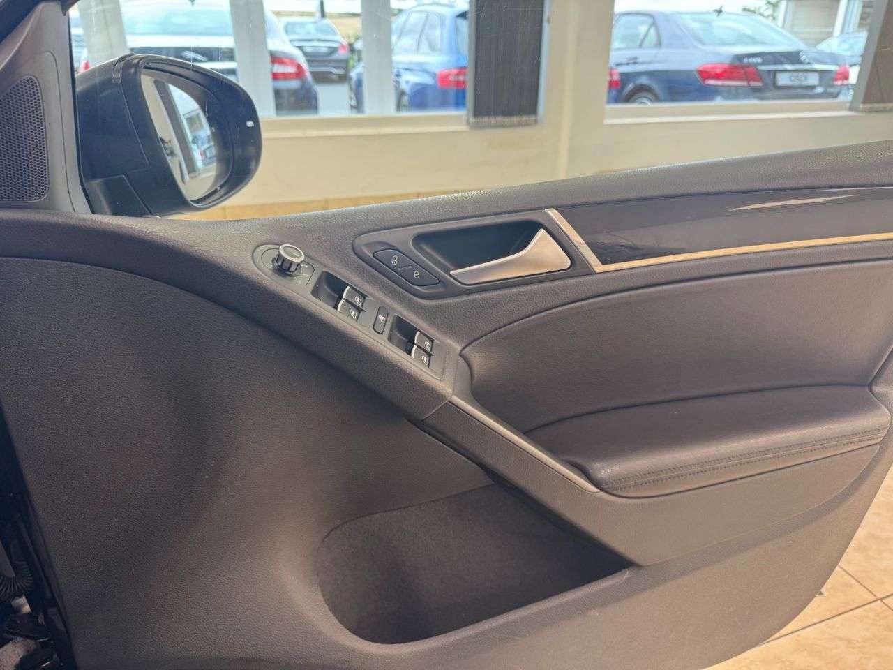 2011 VOLKSWAGEN GOLF 2011 VOLKSWAGEN GOLF