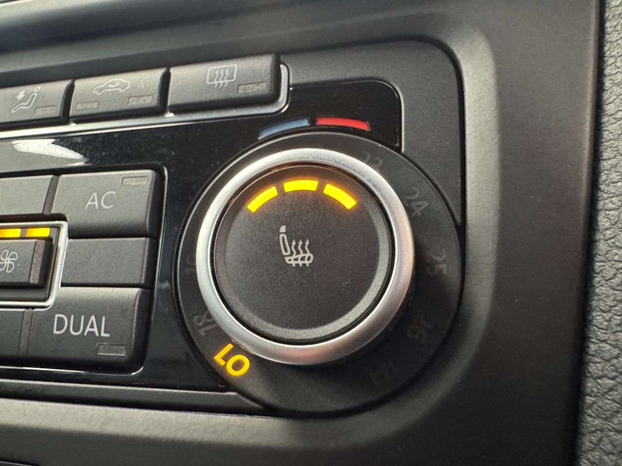 2011 VOLKSWAGEN GOLF 2011 VOLKSWAGEN GOLF