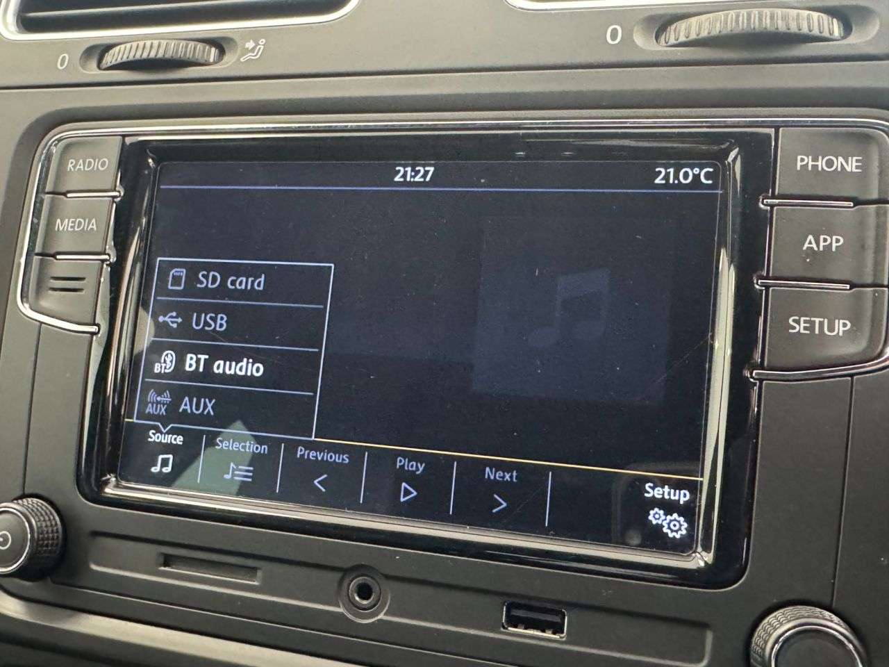 2011 VOLKSWAGEN GOLF 2011 VOLKSWAGEN GOLF