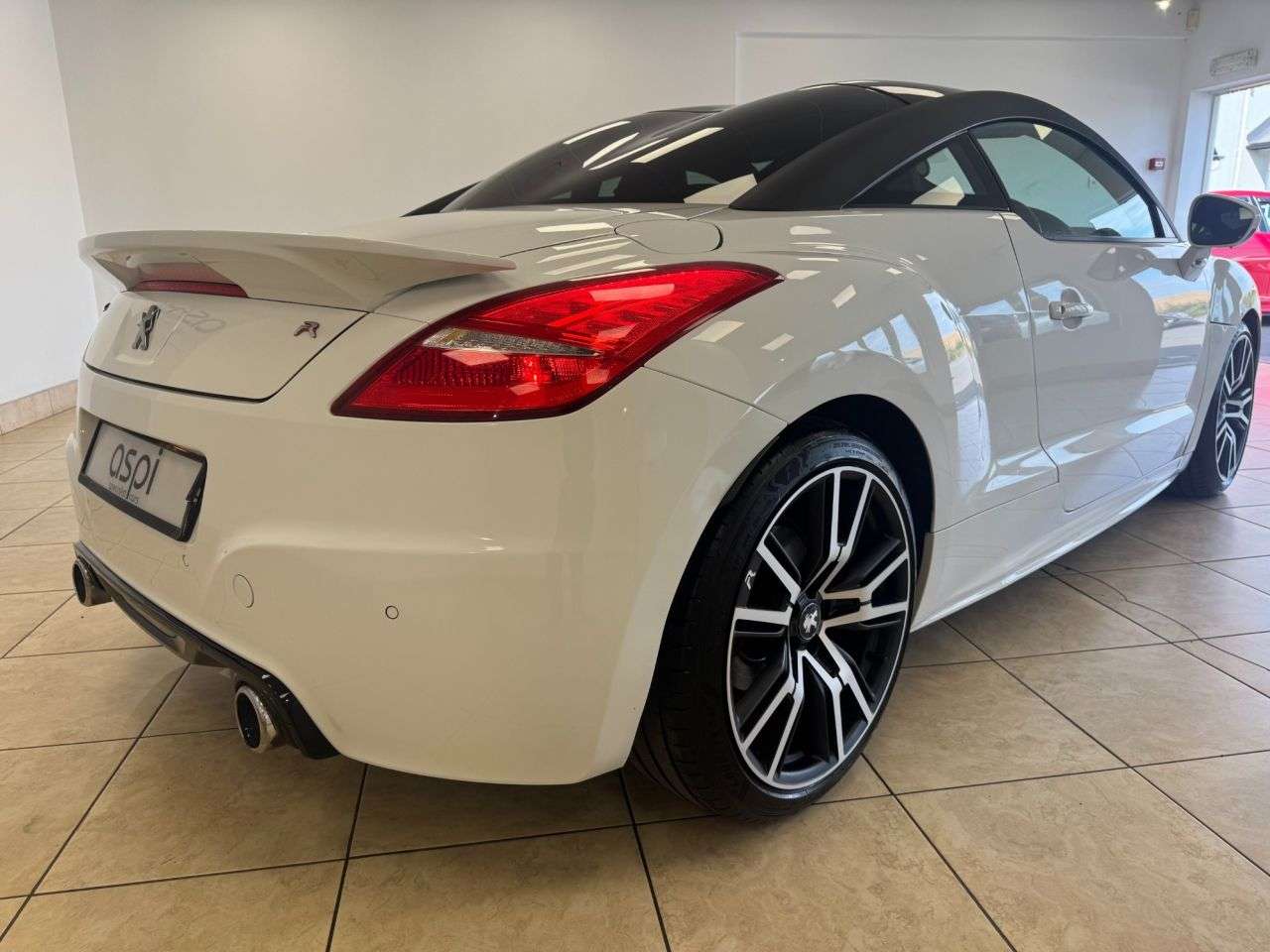 2015 PEUGEOT RCZ 2015 PEUGEOT RCZ