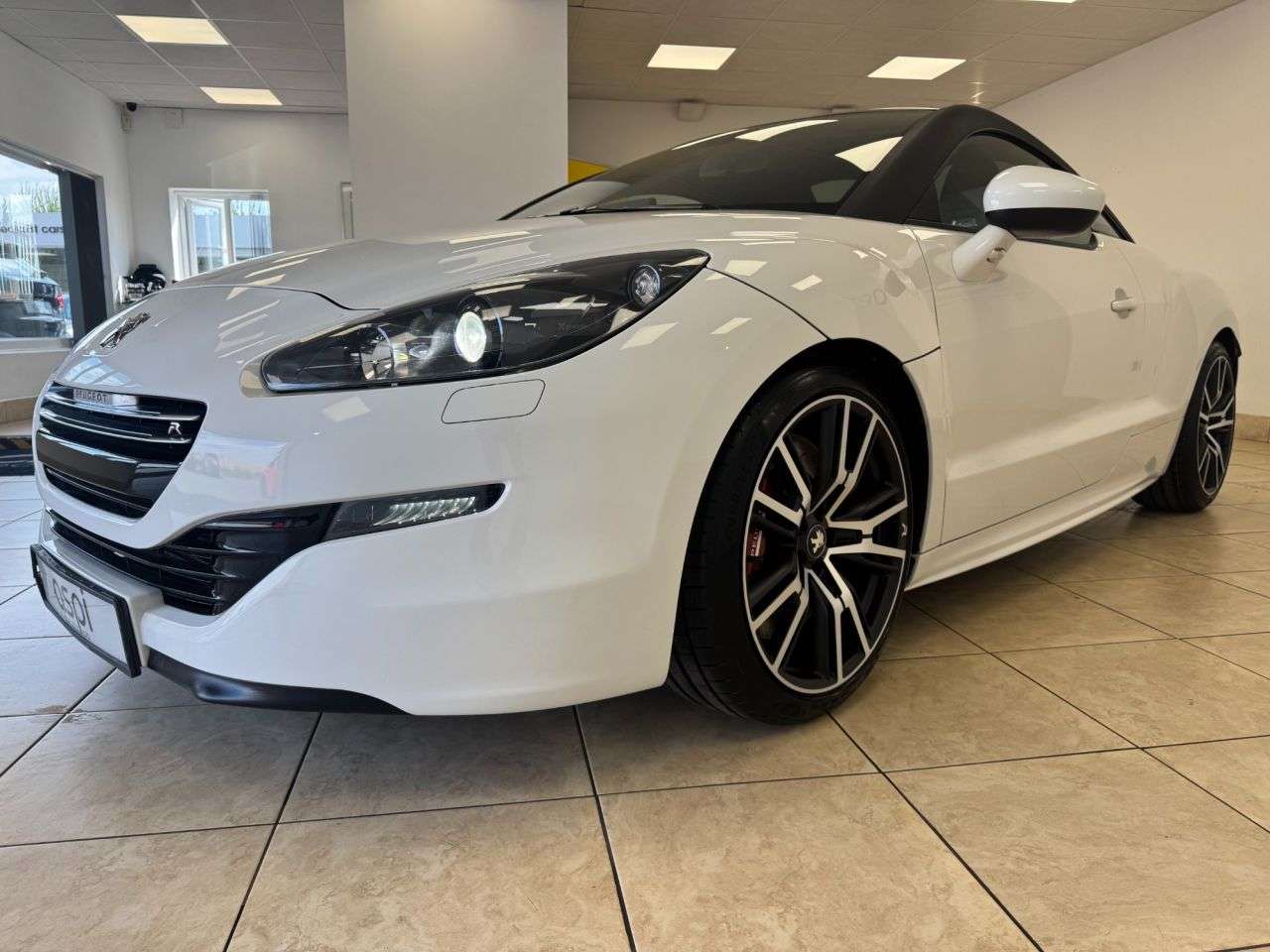 2015 PEUGEOT RCZ 2015 PEUGEOT RCZ