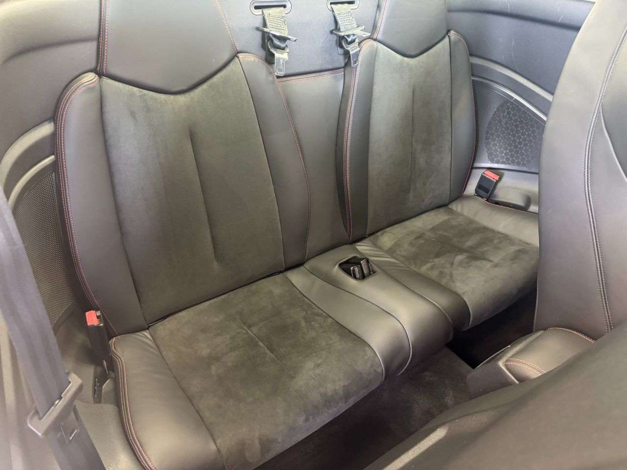 2015 PEUGEOT RCZ 2015 PEUGEOT RCZ