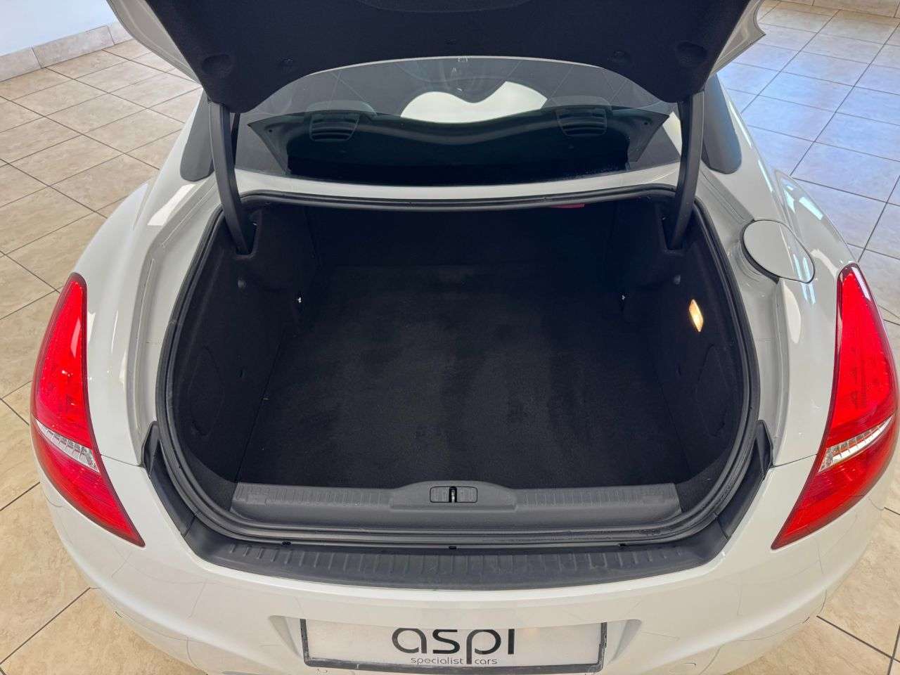 2015 PEUGEOT RCZ 2015 PEUGEOT RCZ