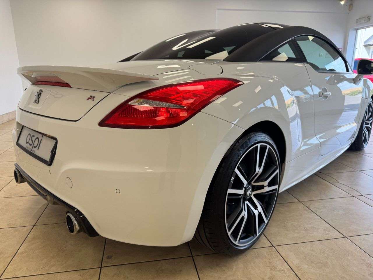 2015 PEUGEOT RCZ 2015 PEUGEOT RCZ