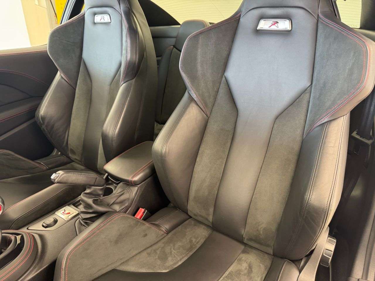 2015 PEUGEOT RCZ 2015 PEUGEOT RCZ