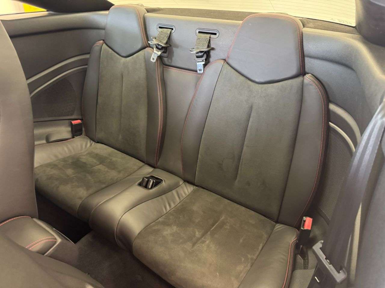 2015 PEUGEOT RCZ 2015 PEUGEOT RCZ