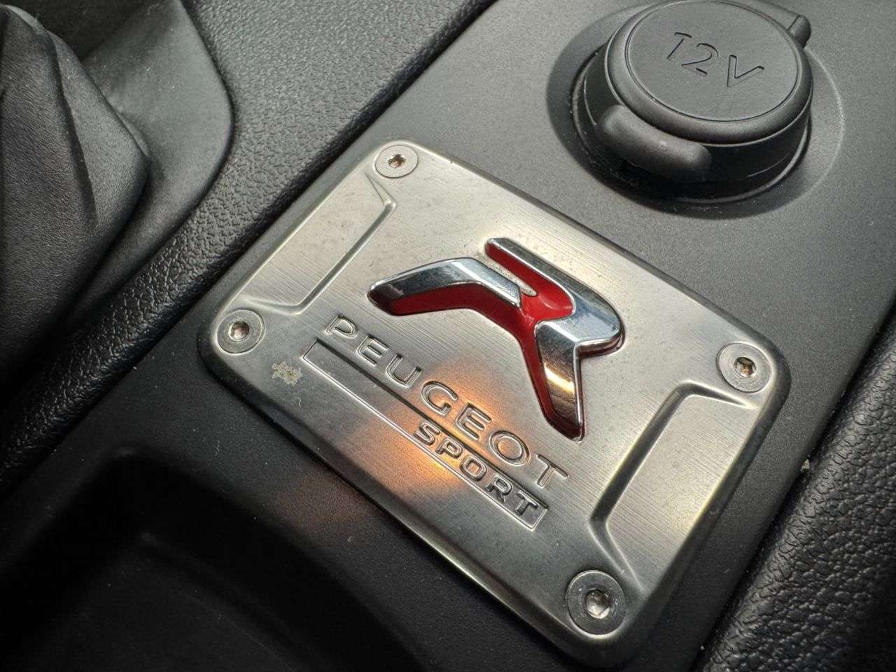2015 PEUGEOT RCZ 2015 PEUGEOT RCZ