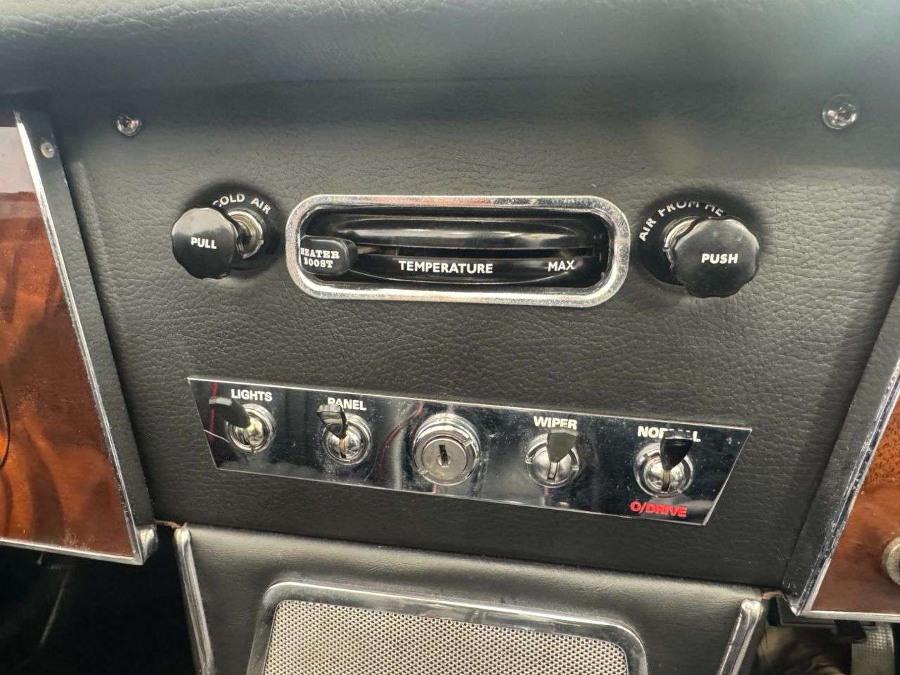 1967 AUSTIN HEALEY 1967 AUSTIN HEALEY