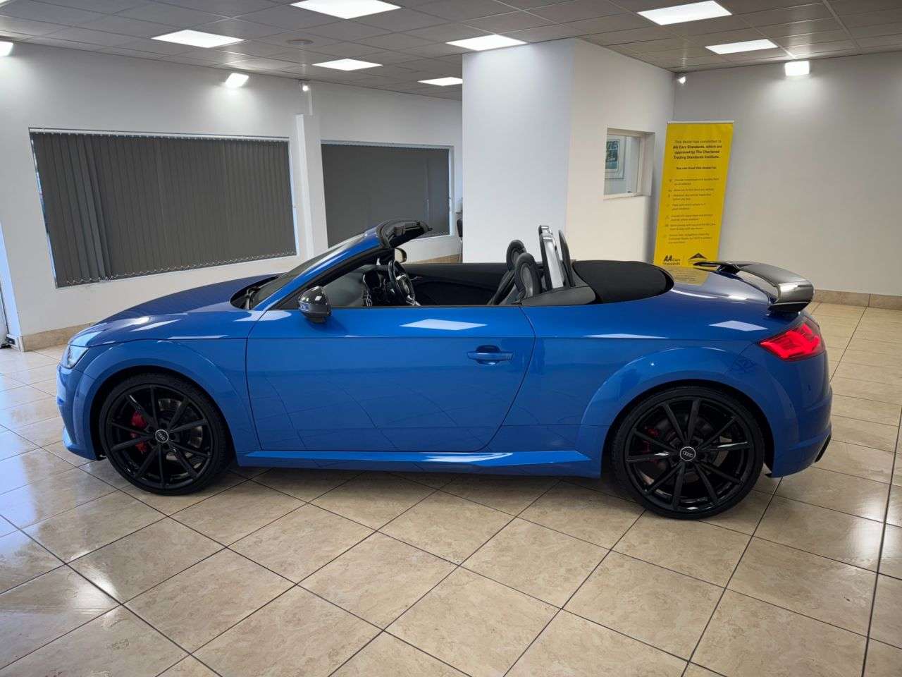 2017 AUDI TTS 2017 AUDI TTS